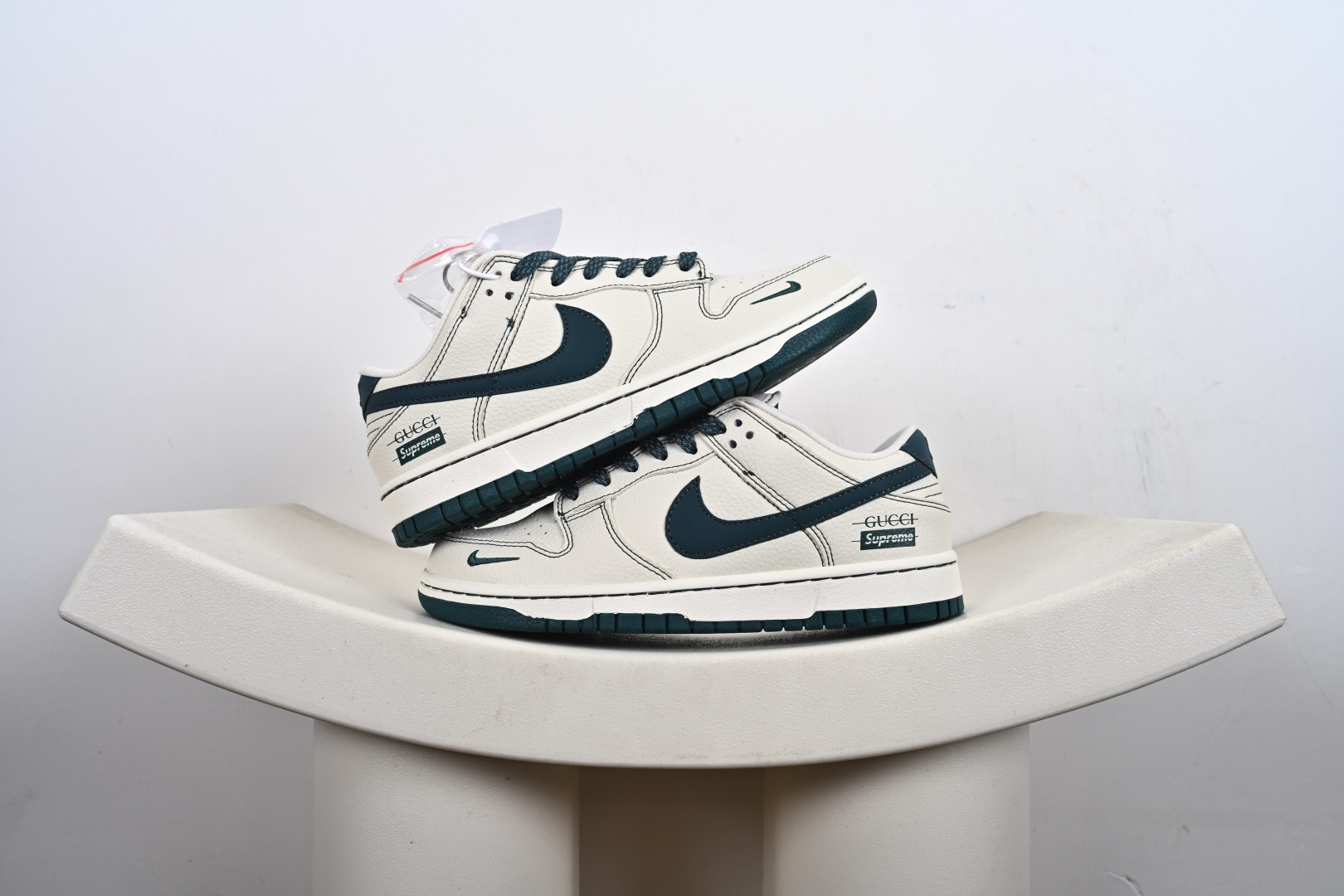 Nike SB Dunk Low Supremex Gucci联名 DJ1988-003