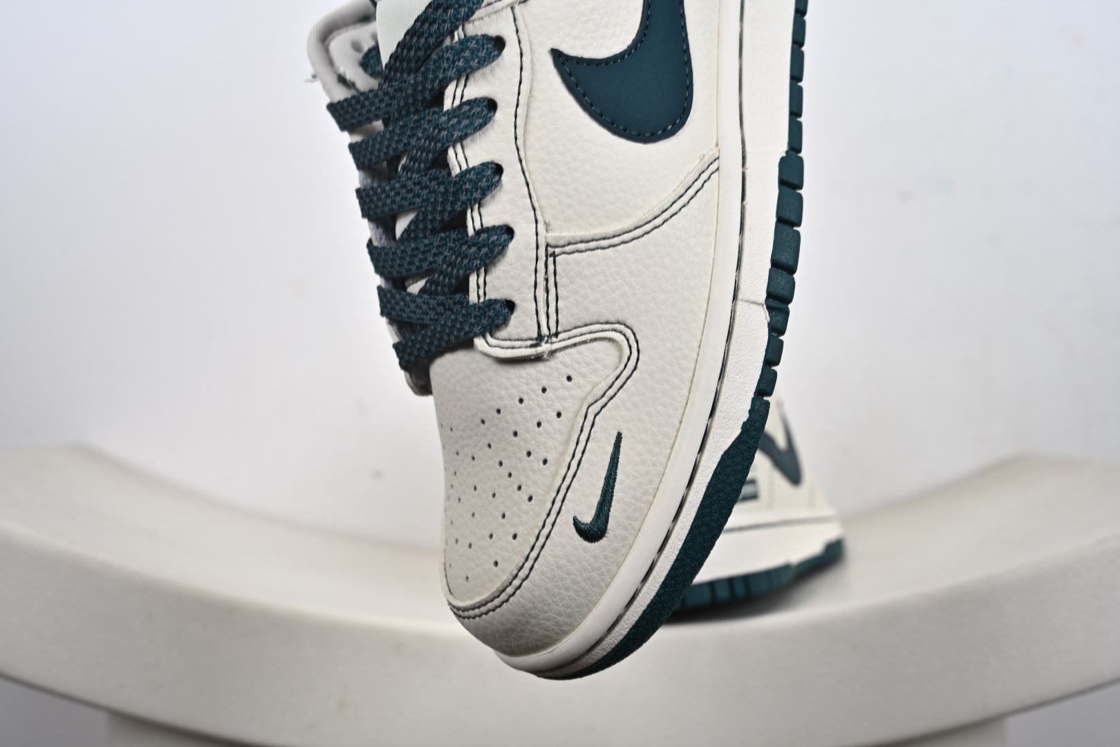 Nike SB Dunk Low Supremex Gucci联名 DJ1988-003