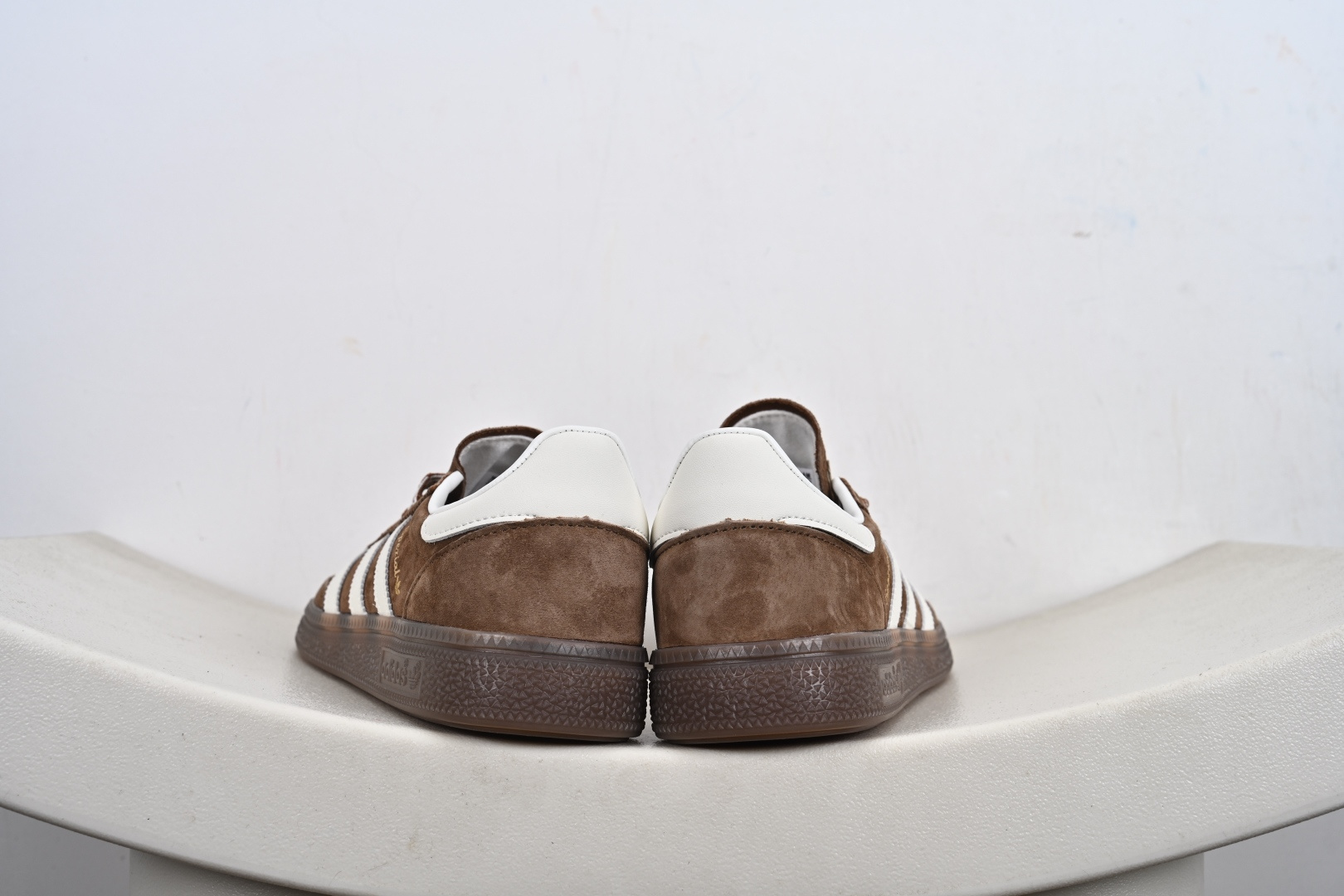 正确版Adidas Handball Spezial 阿迪达斯经典款牛皮复古休闲板鞋 棕白生胶 KI5938