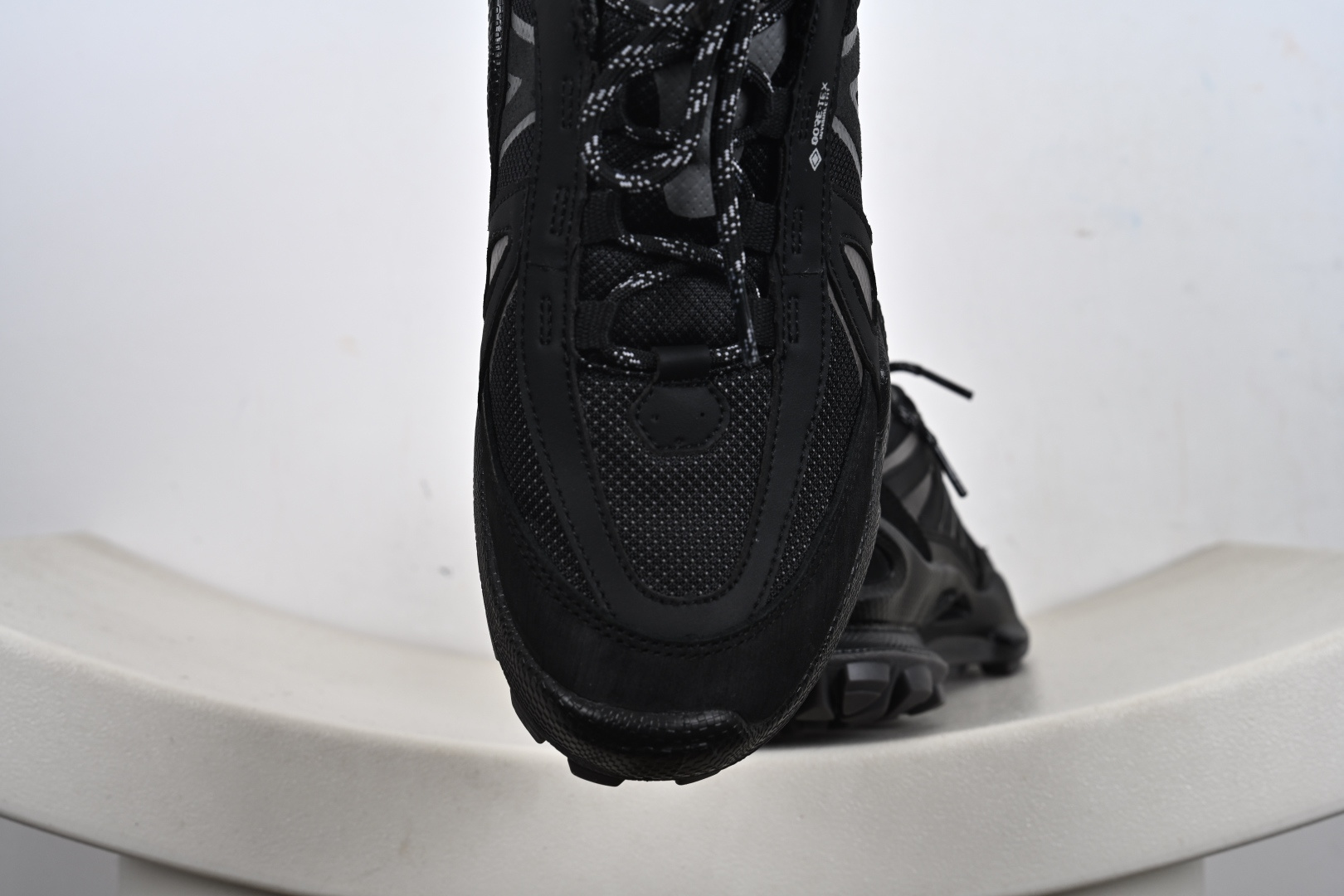 ECCO 爱步 户外健步鞋BIOMC踪迹系列 803464 多种材质拼接鞋面