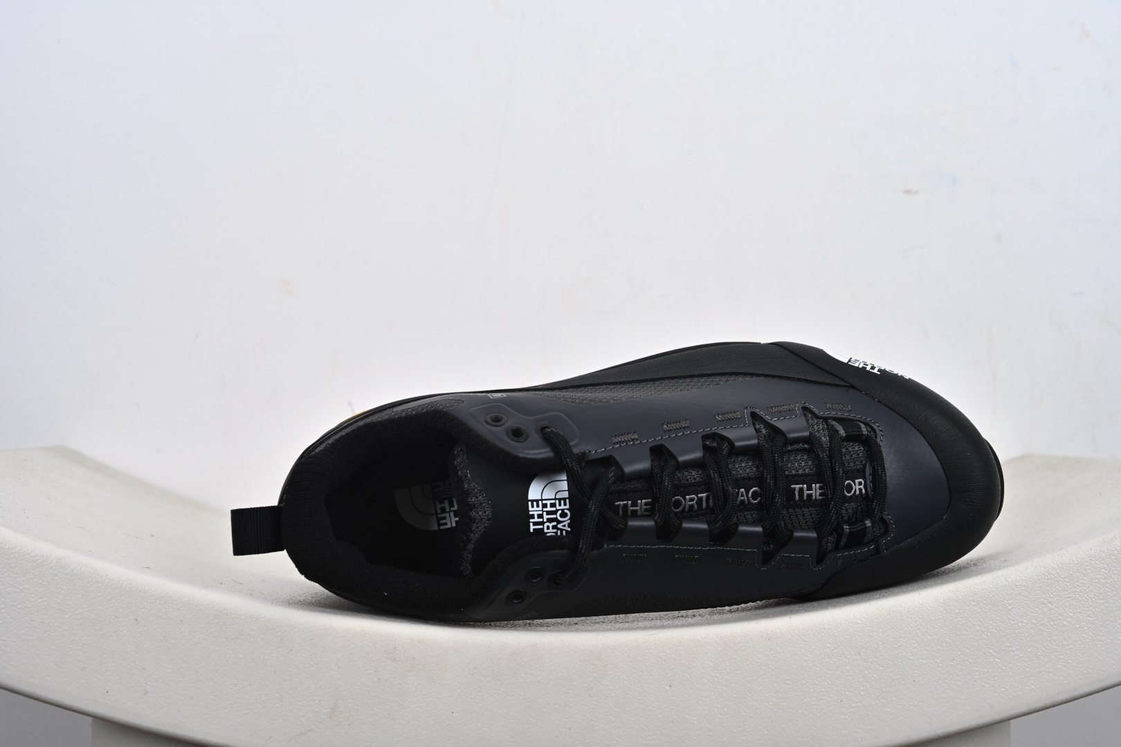 THE NORTH FACE VERTO GORE-TEX北面户外防水耐磨低帮高山登山鞋 NF0A83NBMN8-384 382 383