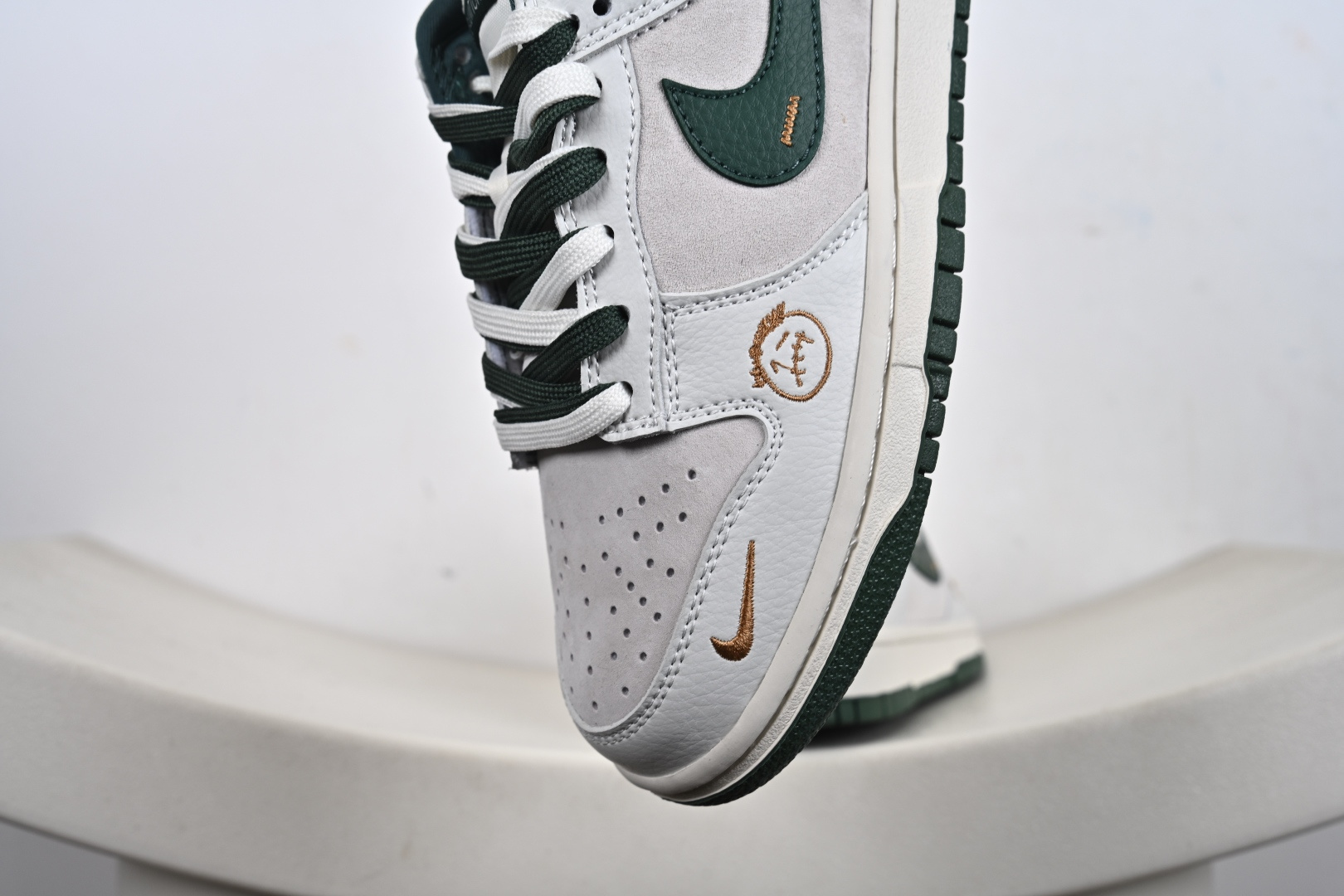 Stussy x LV x Nike Dunk Low 米白灰绿 SG6688-004