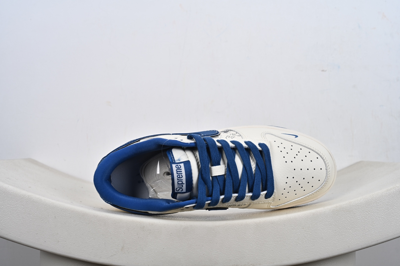 Nike SB Dunk Low“ 周年高端定制 低帮休闲板鞋 XD1588-237