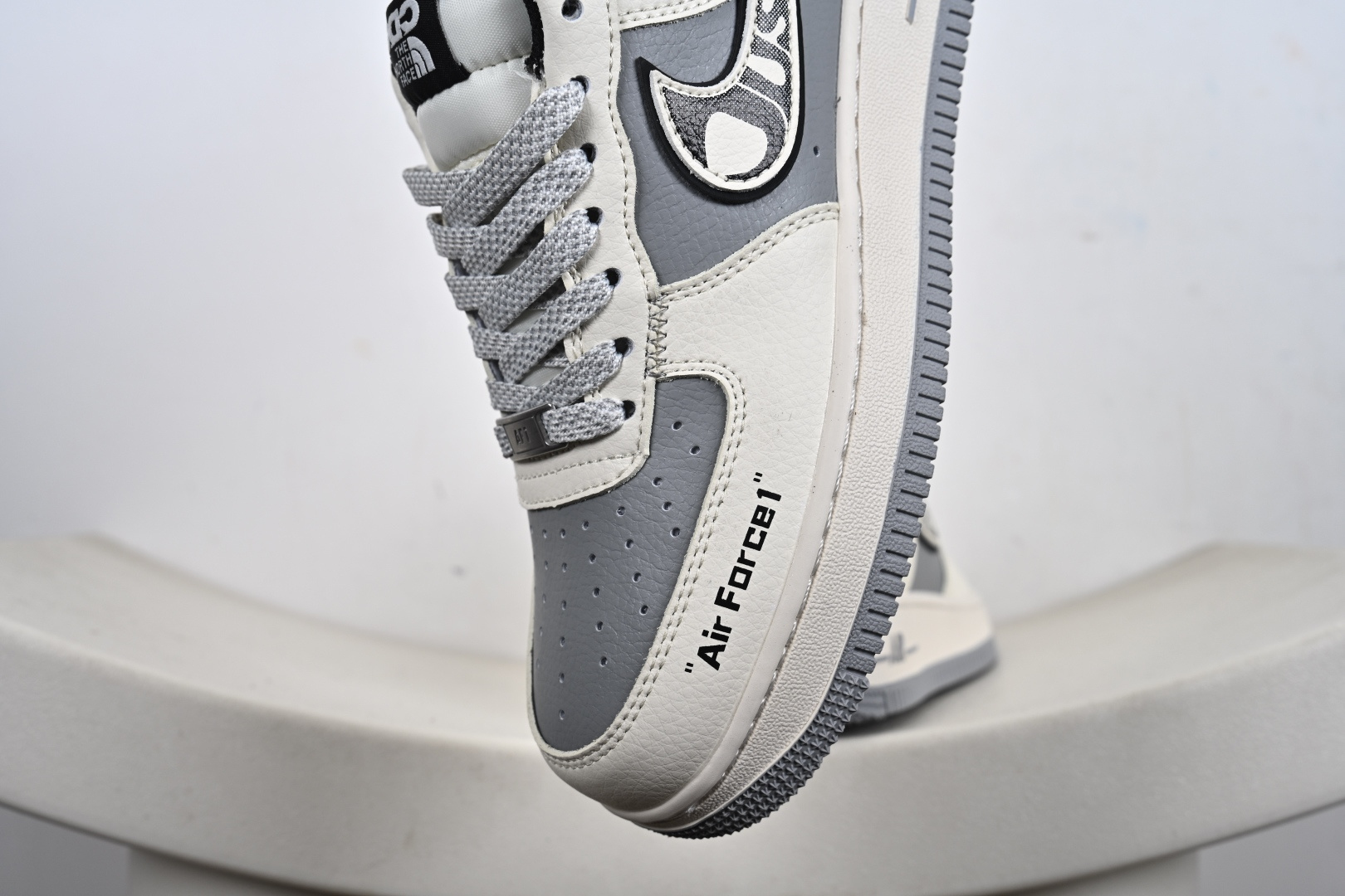 定制版Nike Air Force 1'07 Low 北面联名 米黑灰 空军一号低帮休闲板鞋 JP8028-066