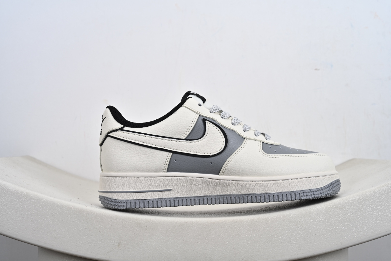 定制版Nike Air Force 1'07 Low 北面联名 米黑灰 空军一号低帮休闲板鞋 JP8028-066
