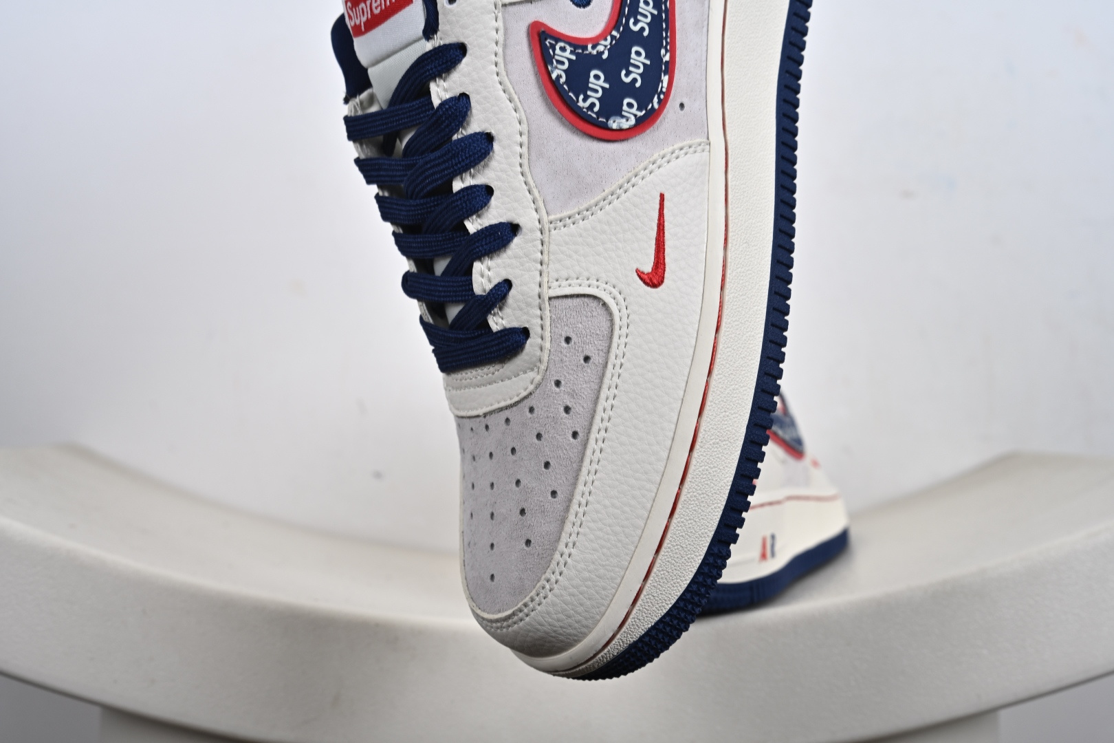 定制版NIke Air Force 1 '07 Low “SUP联名--白红蓝三小勾” 空军一号低帮 运动鞋 休闲鞋 DD1982-328