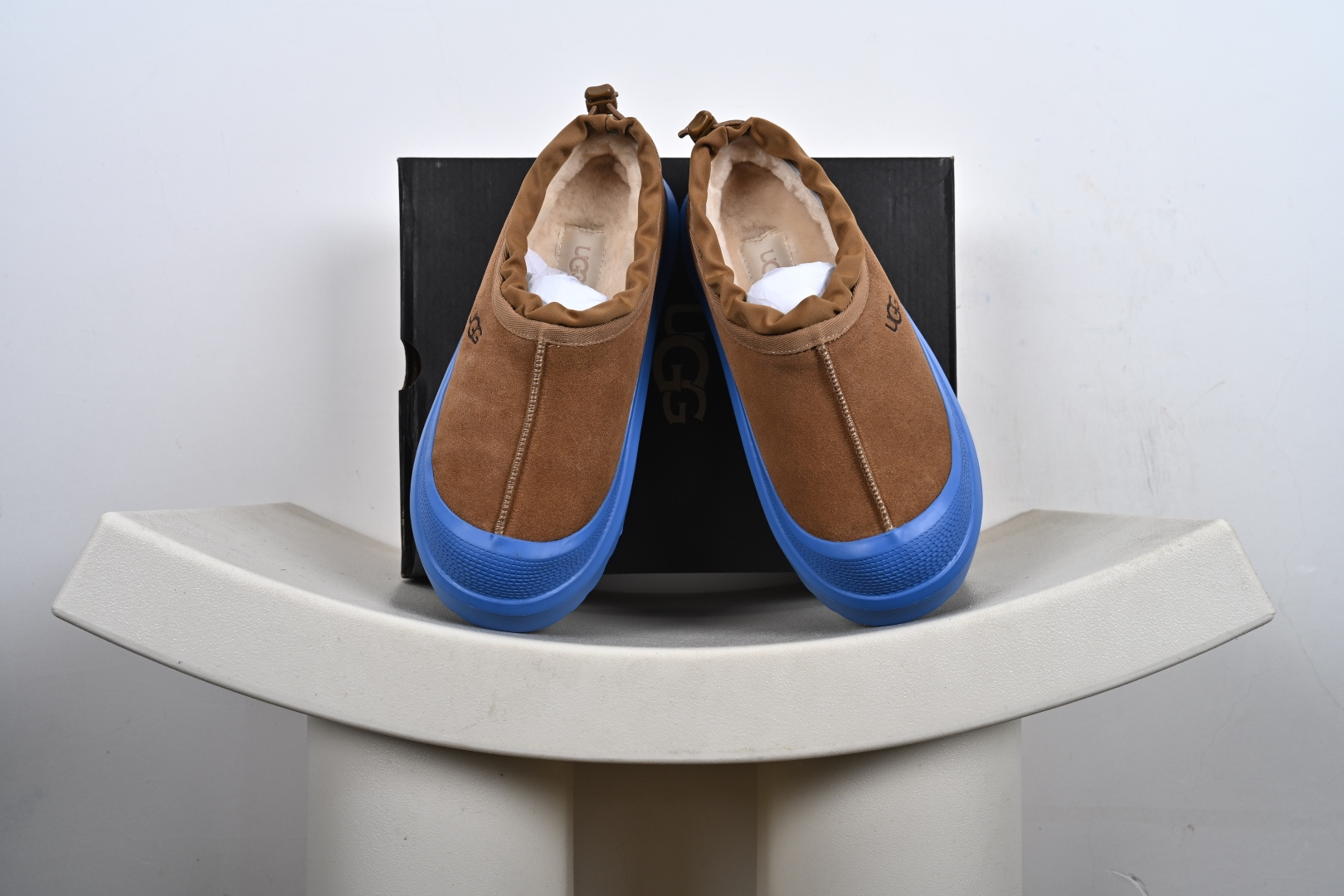 UGG 百搭单品 UGG 秋冬羊皮毛一体雪地靴 W/1144096