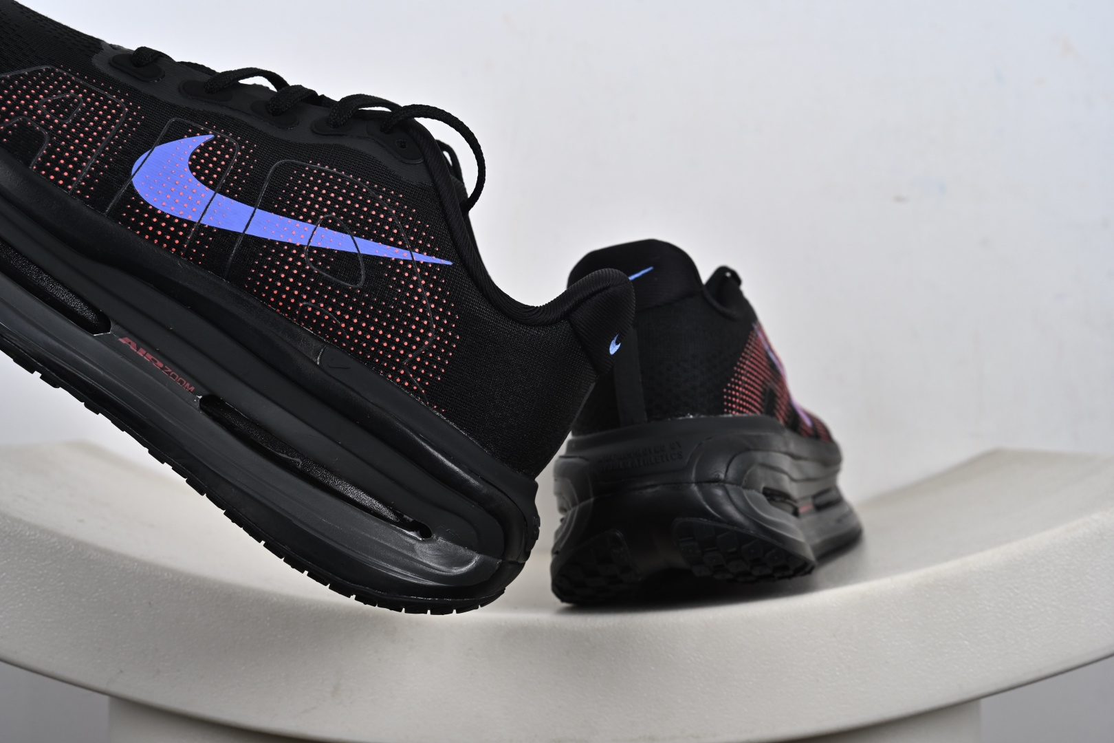 Nike ZOOM PREMIUM 耐克 飞马 舒适减震防滑 低帮跑步鞋全掌ReactX泡绵中底 HQ2050-300 IQ4035-100 HM5973-001