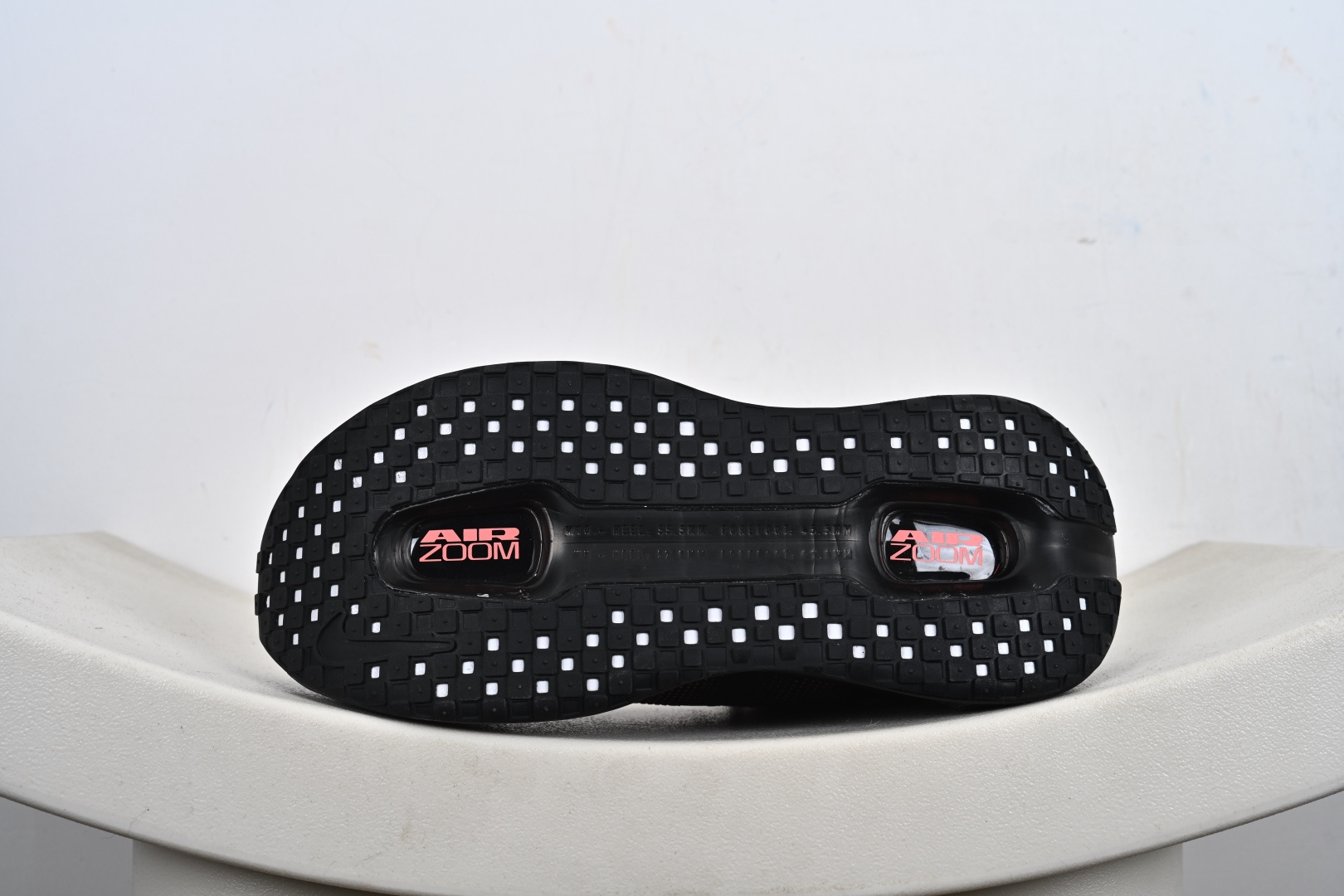 Nike ZOOM PREMIUM 耐克 飞马 舒适减震防滑 低帮跑步鞋全掌ReactX泡绵中底 HQ2050-300 IQ4035-100 HM5973-001