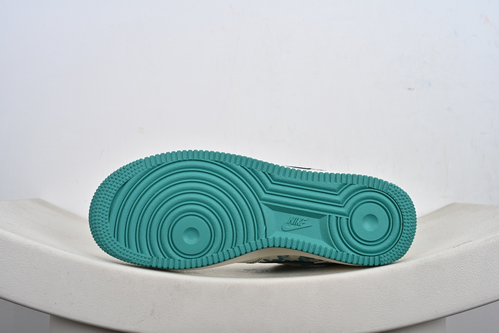 定制版NIke Air Force 1 '07 Low “古驰联名——薄荷绿”空军一号 低帮 运动鞋 XL1979-124