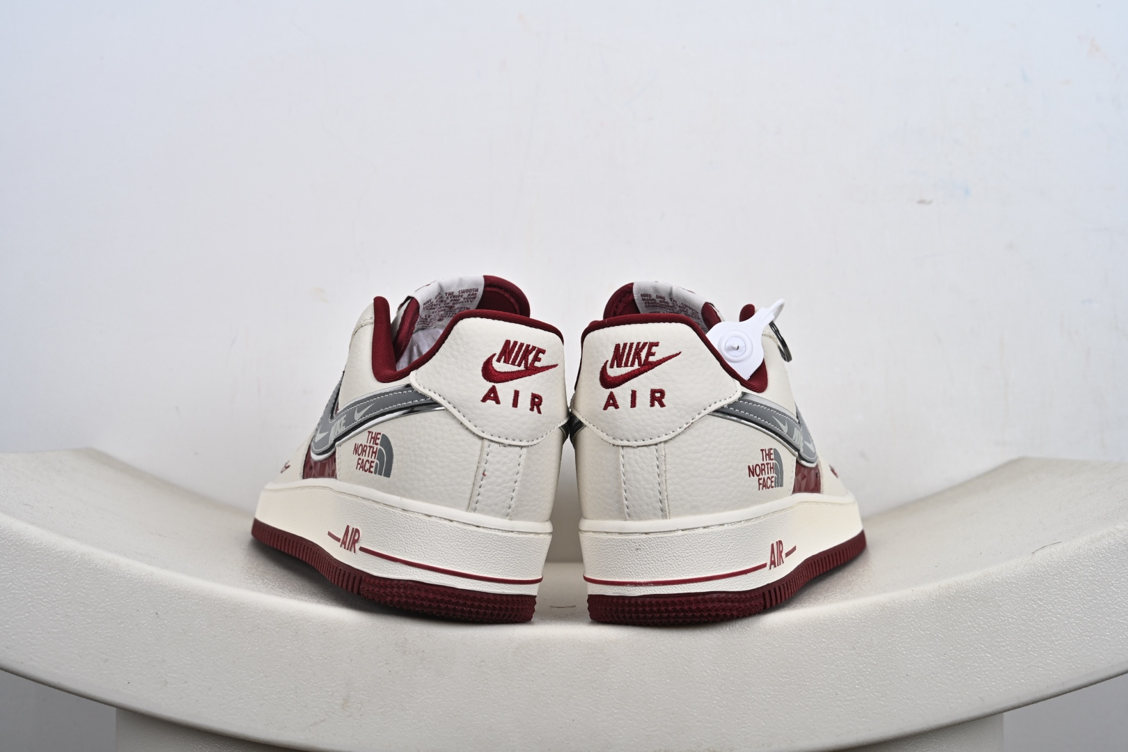 定制版NIke Air Force 1 '07 Low “北面联名——朱砂钻石”空军一号 低帮 运动鞋 休闲鞋 DF0188-112