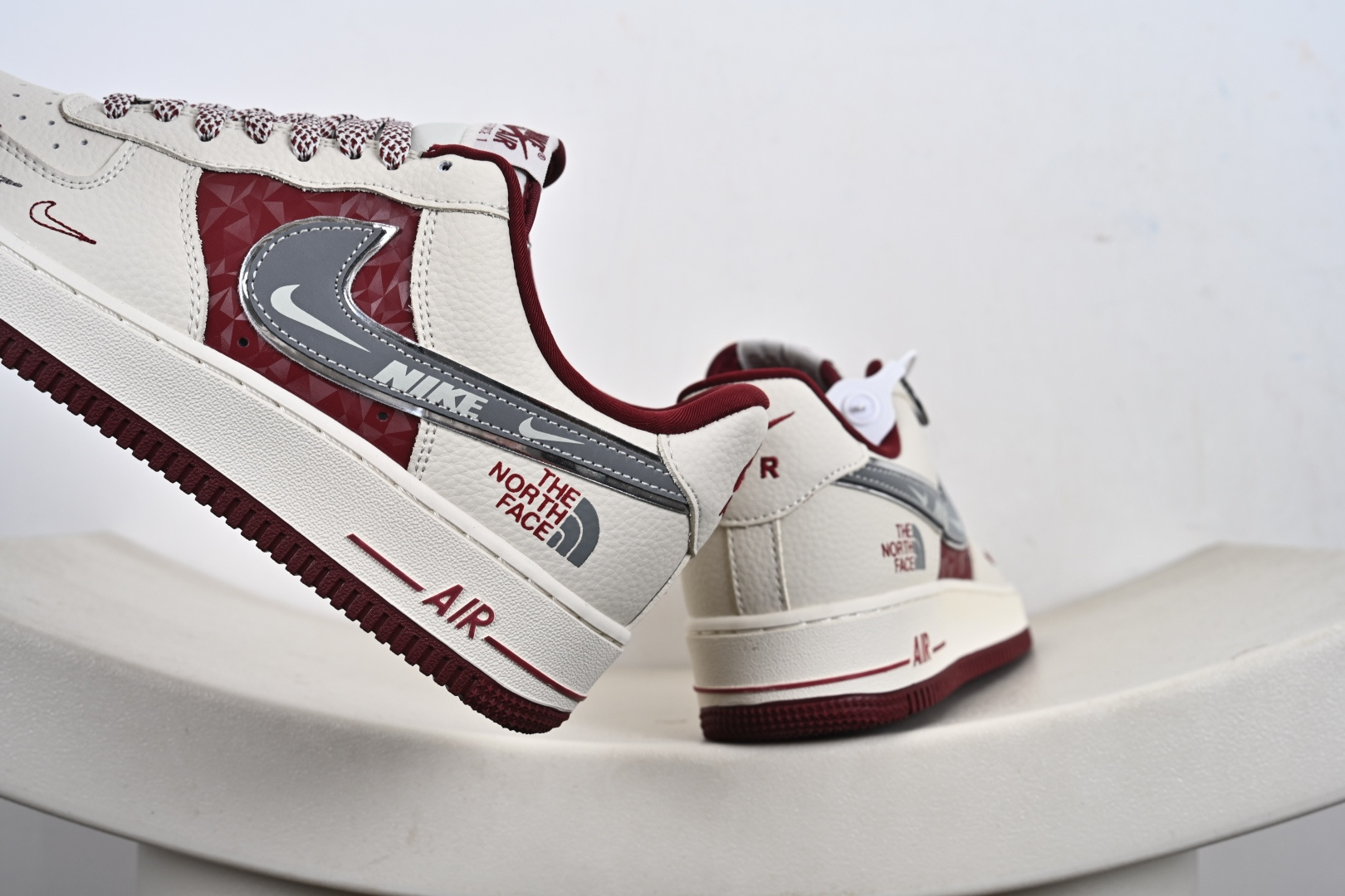 定制版NIke Air Force 1 '07 Low “北面联名——朱砂钻石”空军一号 低帮 运动鞋 休闲鞋 DF0188-112