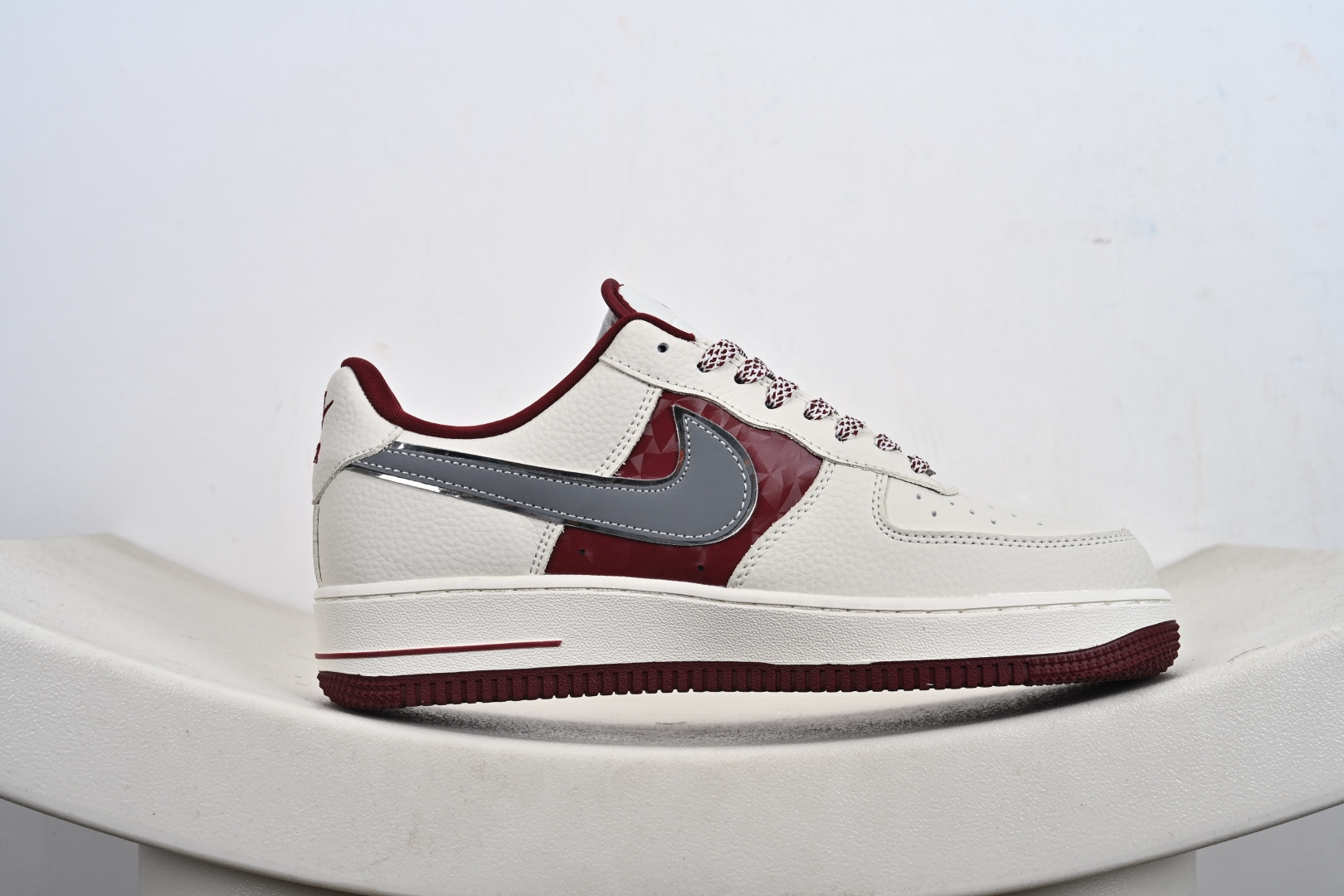 定制版NIke Air Force 1 '07 Low “北面联名——朱砂钻石”空军一号 低帮 运动鞋 休闲鞋 DF0188-112