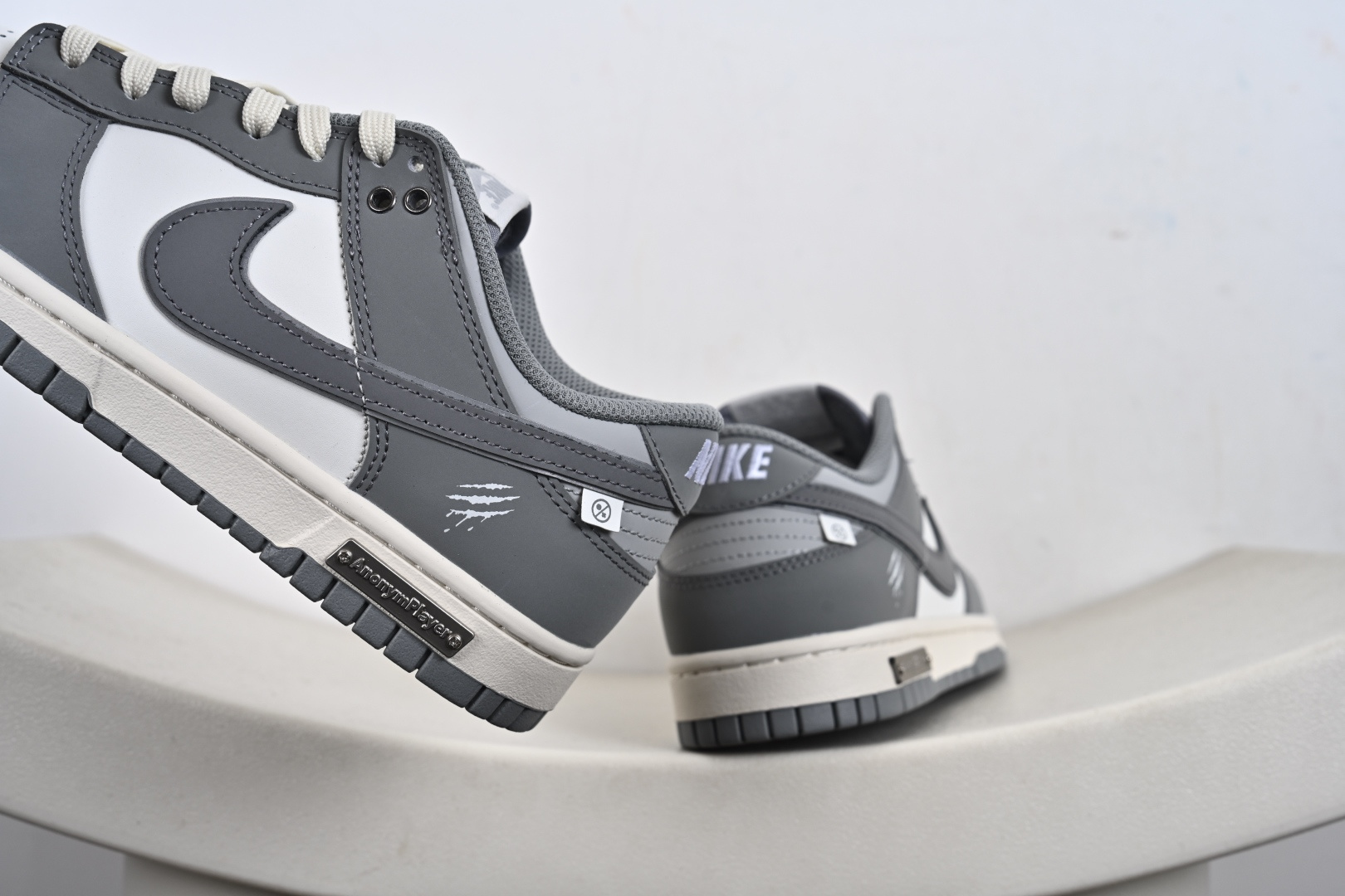 Nike Dunk Low Retro ‘DIY高端定制’耐克 低帮休闲运动板鞋 GW0510-051