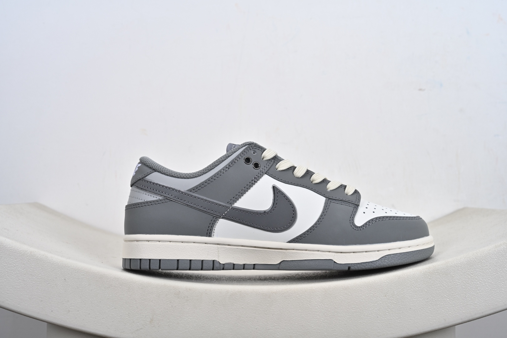 Nike Dunk Low Retro ‘DIY高端定制’耐克 低帮休闲运动板鞋 GW0510-051