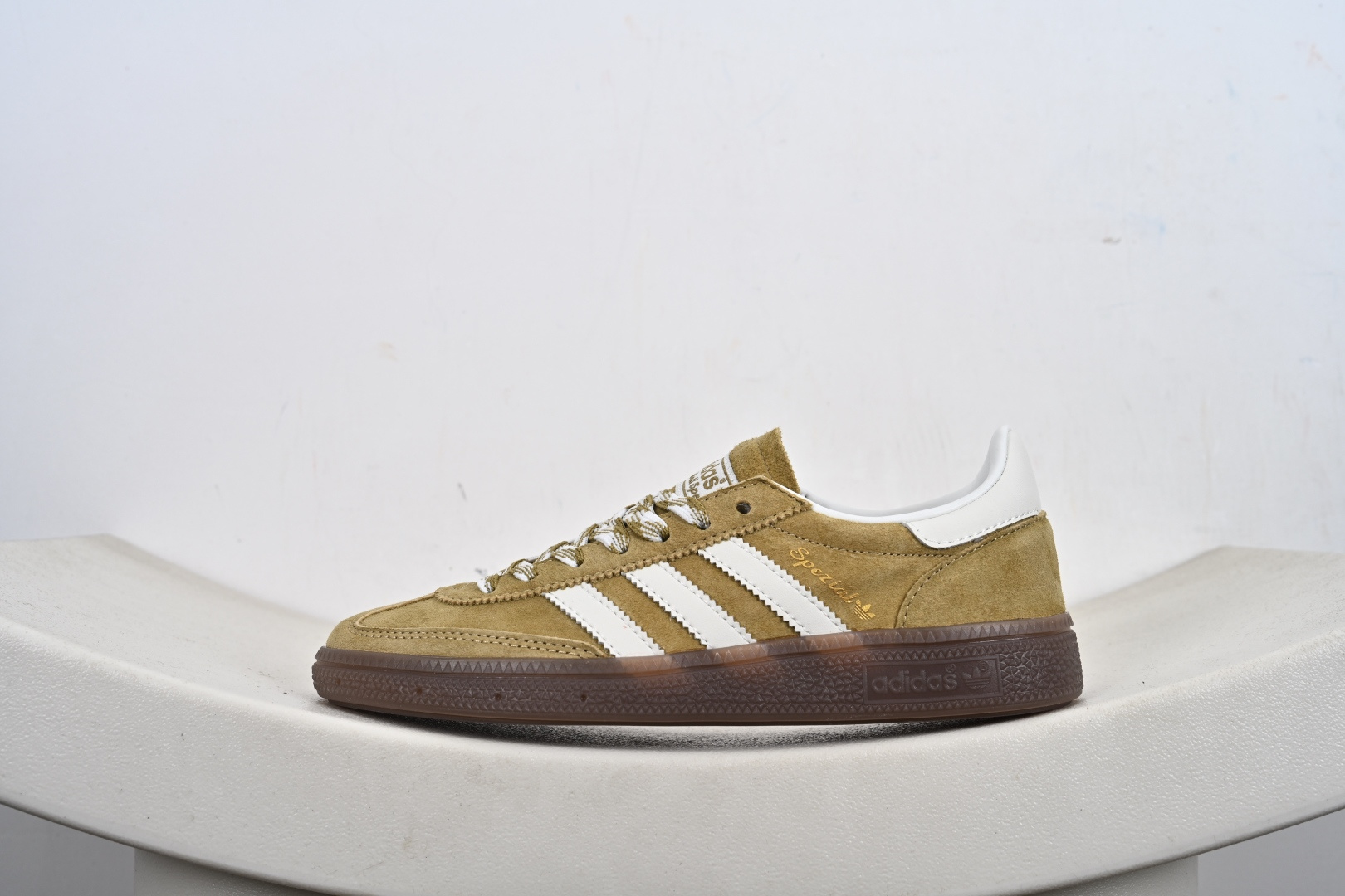 Ad Handball Spezial 经典款复古休闲板鞋 KI5938