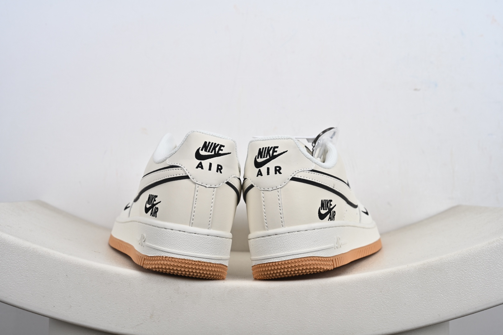 Nike W AIR FORCE 1 '07 WB “联名款”空军一号 低帮 运动鞋 休闲鞋 CS5288-053