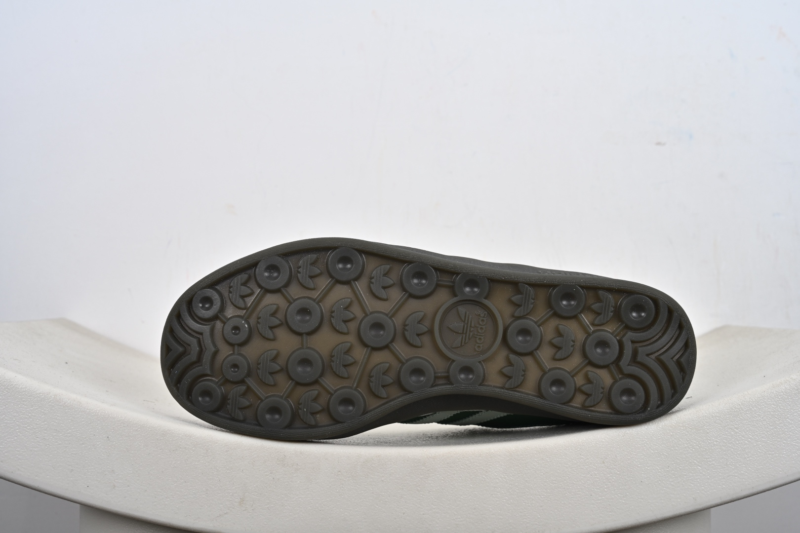 Bad Bunny x adidas originals GAZELLE INDOOR 舒适百搭 耐磨 低帮 板鞋 阿迪达斯轻运动鞋 JS5052 IF9734 JS5049