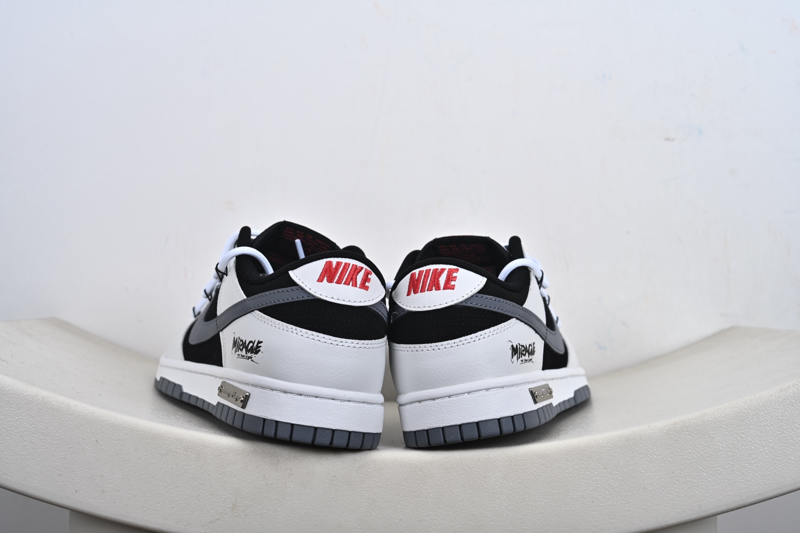 Nike SB Dunk Low 绑带 周年高端定制NK Dunk Low Retro 幽影骑士 白黑灰 低帮休闲板鞋 WG0716-152