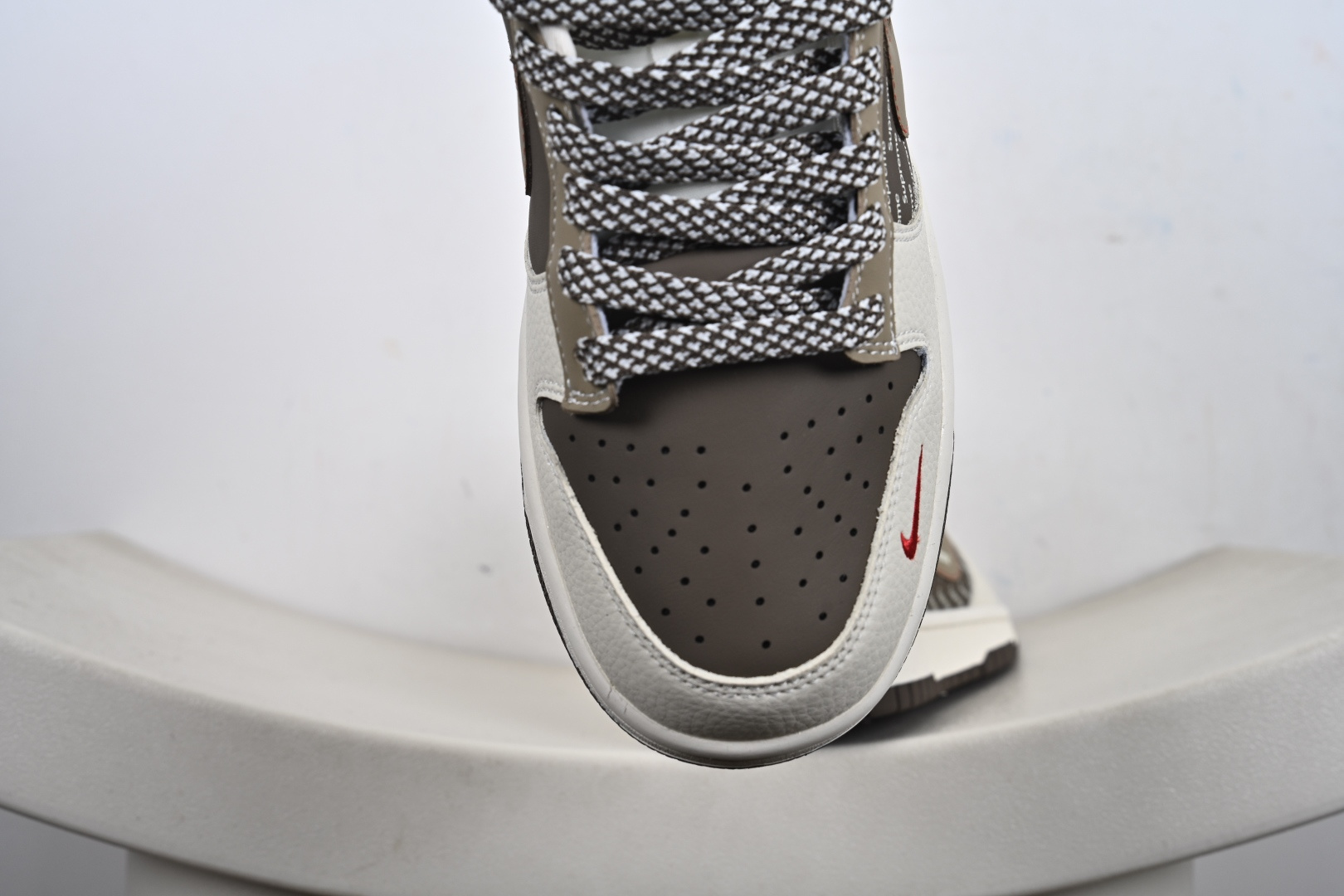 定制版NK SB Dunk Low“北面联名——米浅棕” 周年高端定制 低帮休闲板鞋 DG1988-012