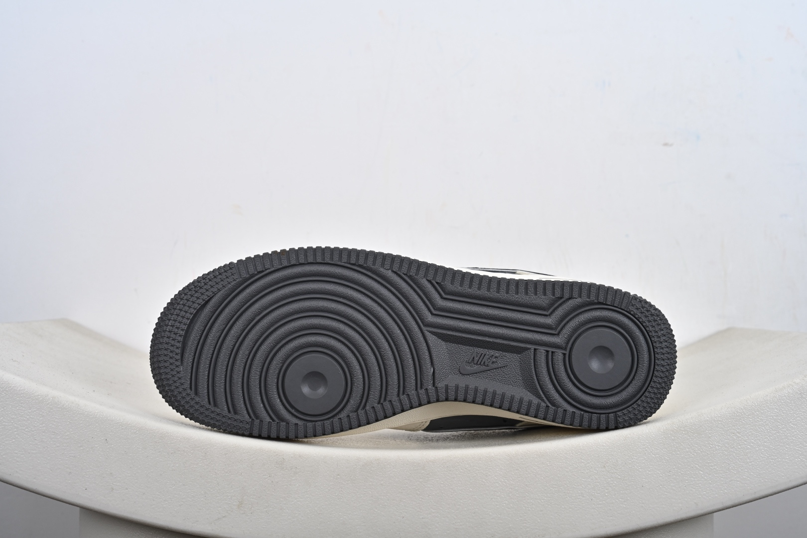 NIke Air Force 1 ‘07 Low “北面联名——米灰钻石”空军一号 低帮 运动鞋 DF0188-114