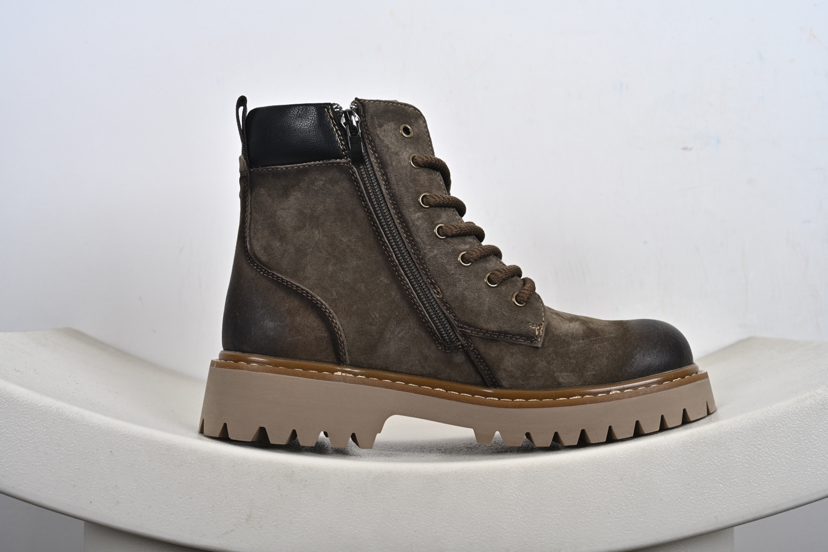 踢不烂Timberland 添柏岚/天伯伦 秋冬必备户外加绒休闲大黄靴 TB10053