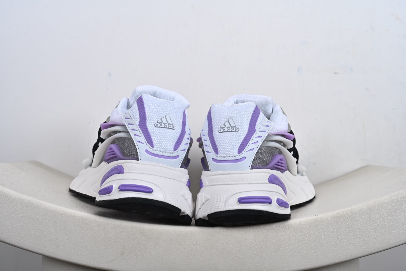 Adidas Originals Adistar Jellyfish JP9269 JP9264 JP9262 IG6936 JP9260 JP9268 JP9263 JP9261 JP9270 JP9272 阿迪复古舒适防滑减震运动鞋