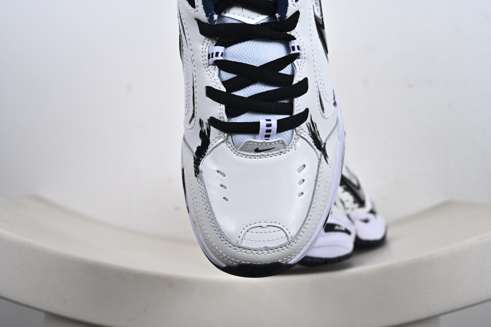 Air Monarch IV M2K Tekno 415445-102