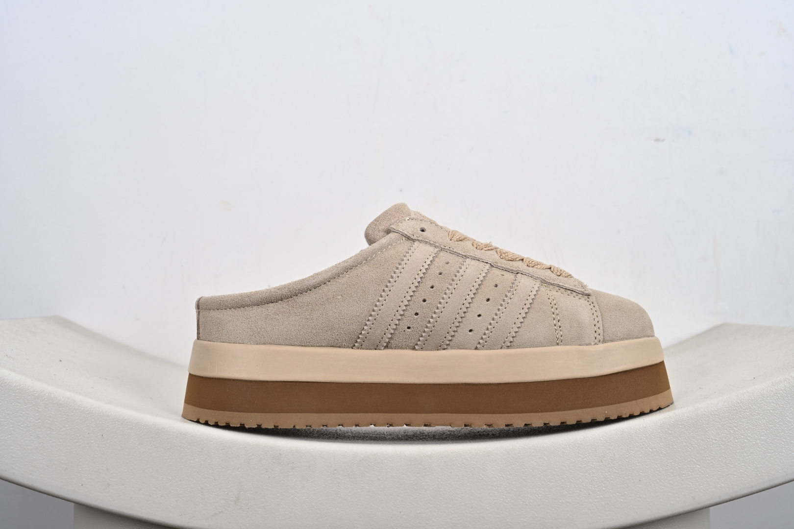 adidas 阿迪达斯 三叶草女鞋CAMPUS00s面包鞋 运动 拖鞋 休闲鞋 JR3238 JR3731 JR3732