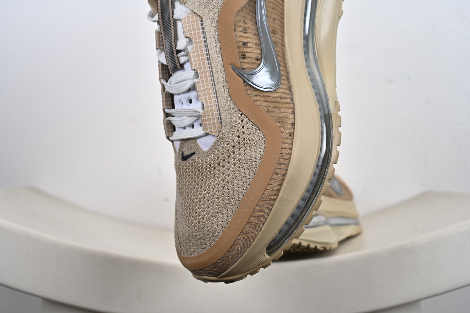 NIKE PEGASUS PREMIUM 耐克 新气款垫缓震休跑闲步鞋 IH4369-200