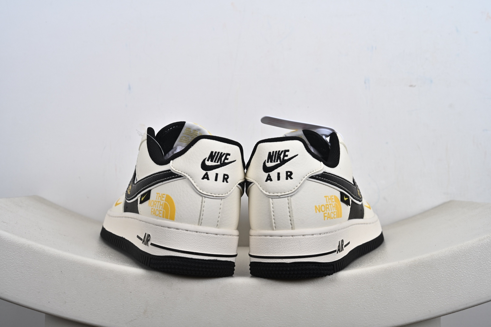 定制版Nike Air Force 1'07 Low 北面联名空军一号低帮休闲板鞋 JP8028-064