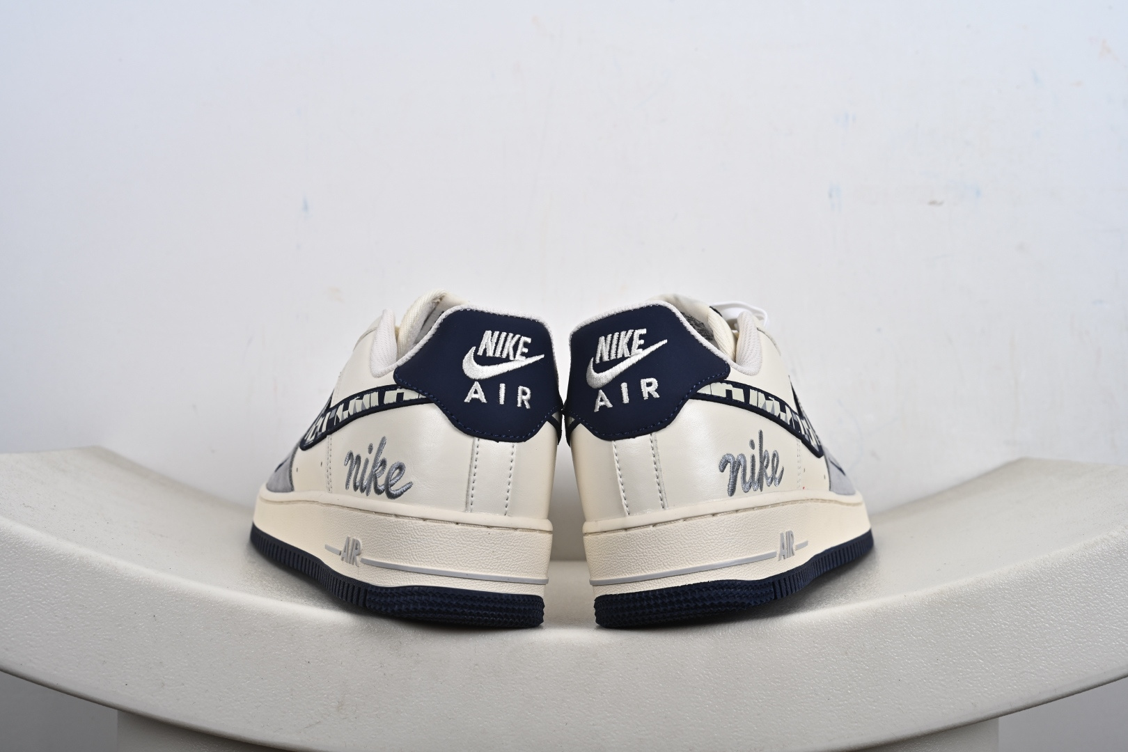 Air Force 1 Low 米灰 NH0601-580