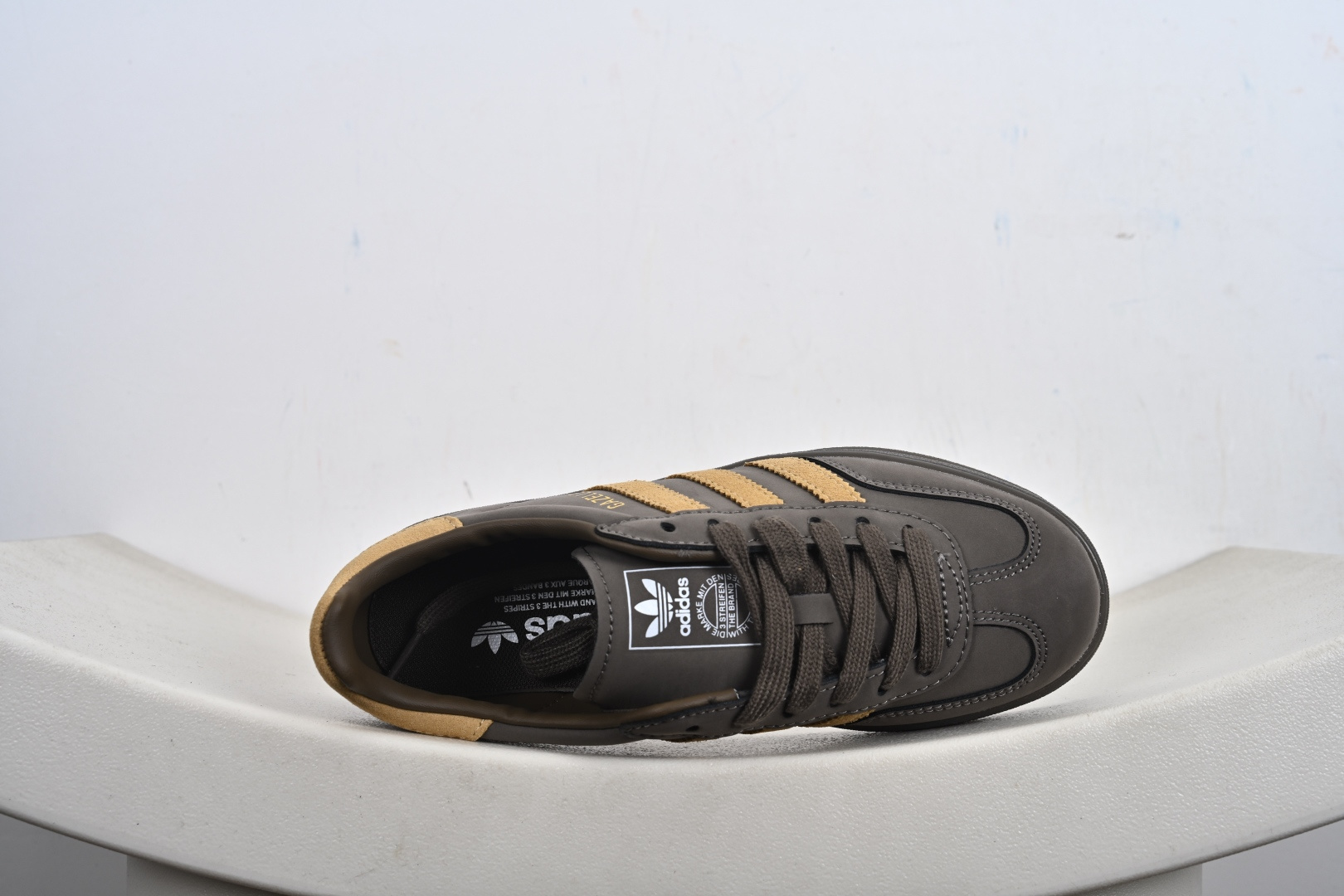 Adidas Originals Gazelle Indoor 三叶草复古休闲防滑耐磨低帮板鞋 JQ8386