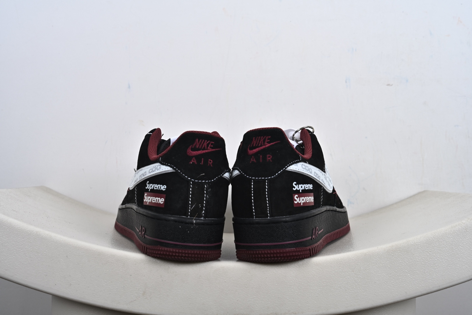 定制版Nike Air Force 1'07 Low Supreme联名 黑红鬼脸 空军一号低帮休闲板鞋 XZ6188-117