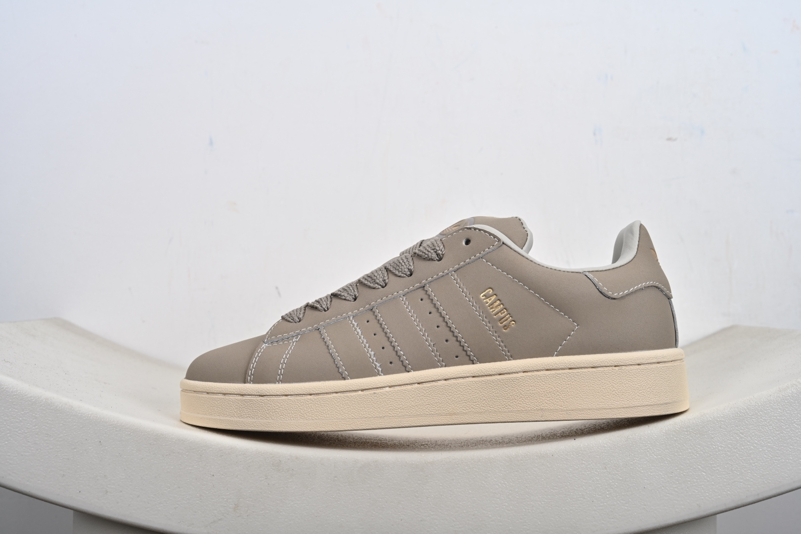 Adidas阿迪达斯.三叶草CAMPUS 00s 面包鞋复古休闲板鞋 JS3775