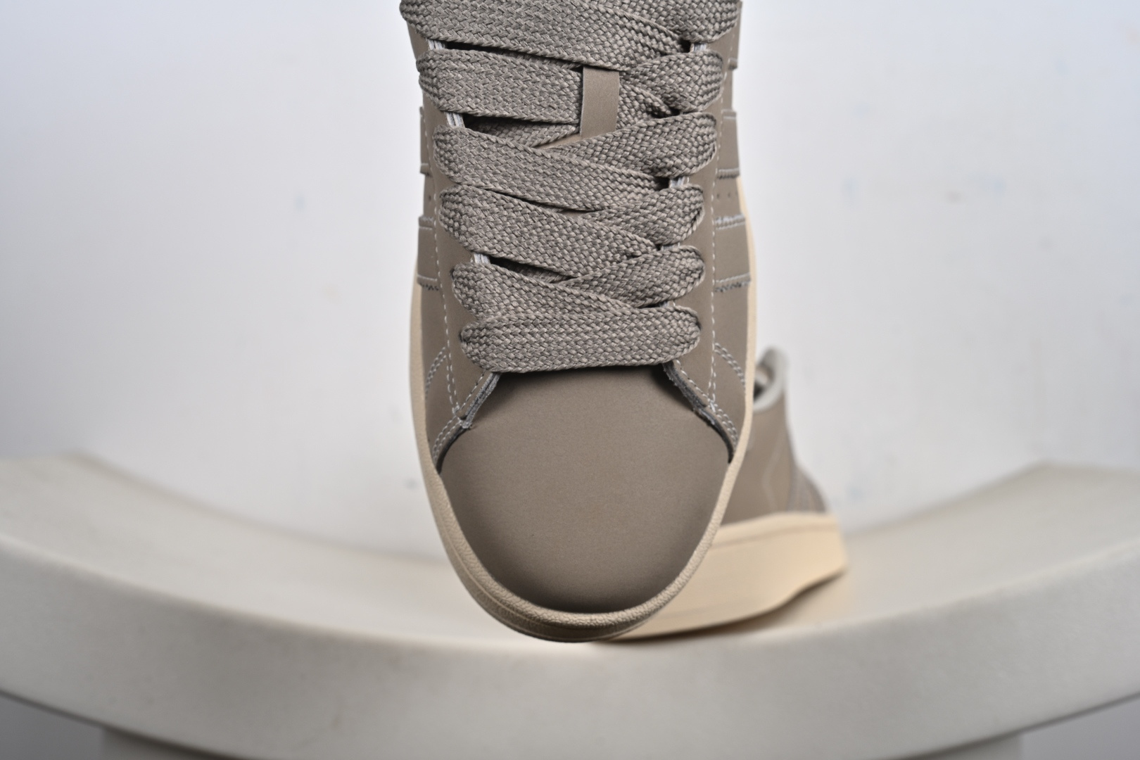 Adidas阿迪达斯.三叶草CAMPUS 00s 面包鞋复古休闲板鞋 JS3775