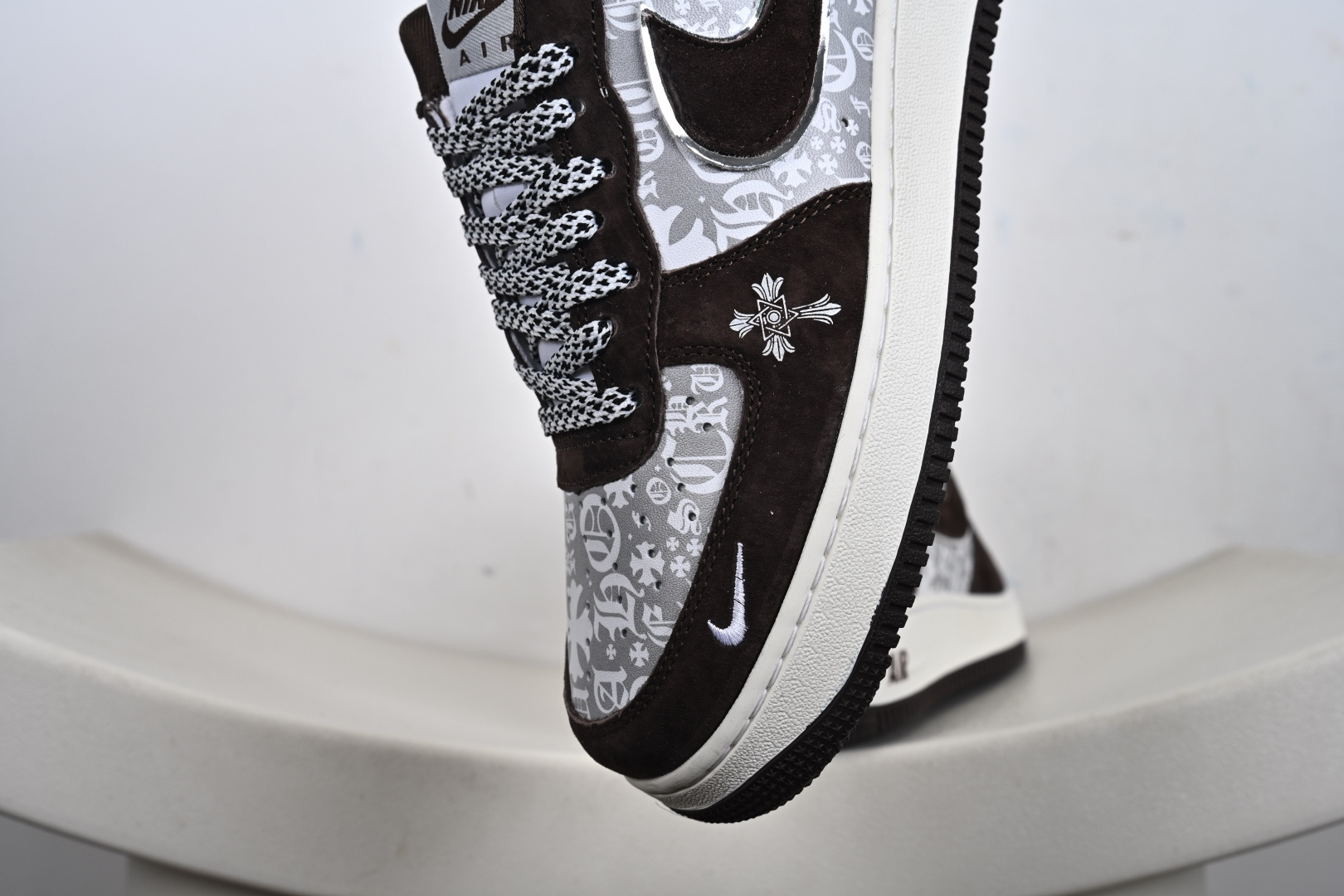 NIke Air Force 1 ‘07 Low “克罗心联名——浅栗翻毛”空军一号 低帮 运动鞋 休闲鞋 SY1388-010