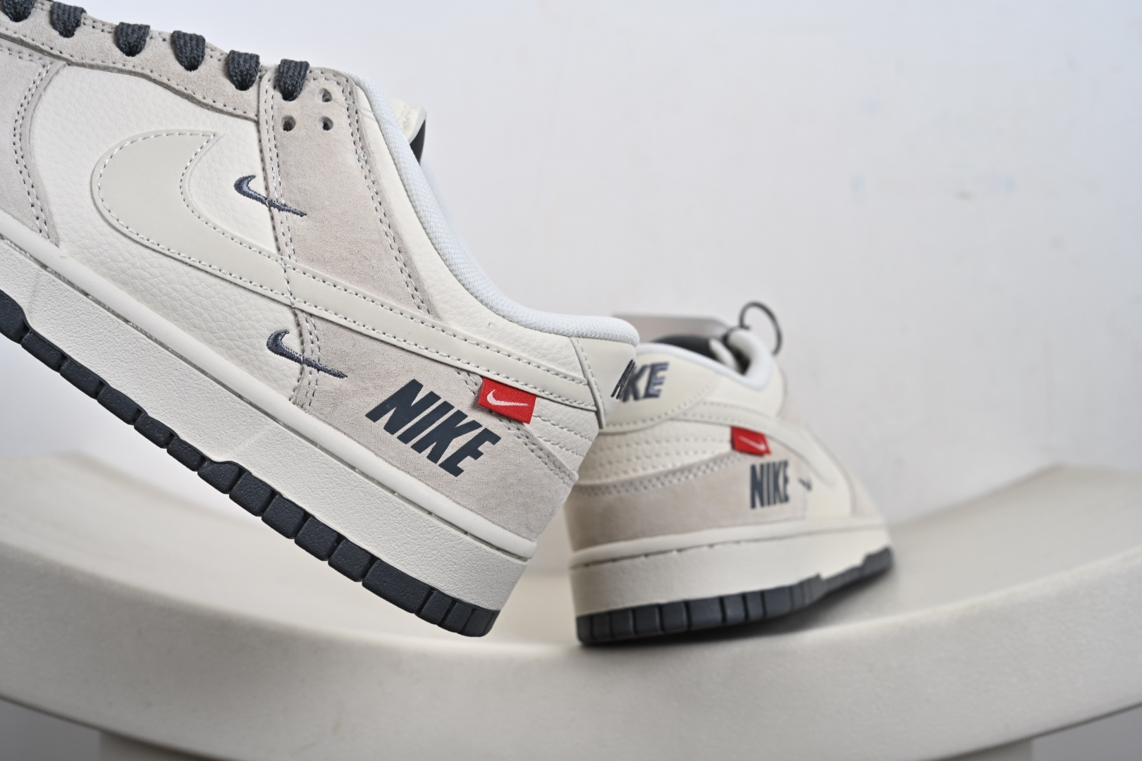 Nike Dunk Low Retro ‘DIY高端定制’耐克 低帮休闲运动板鞋 DN3168-009