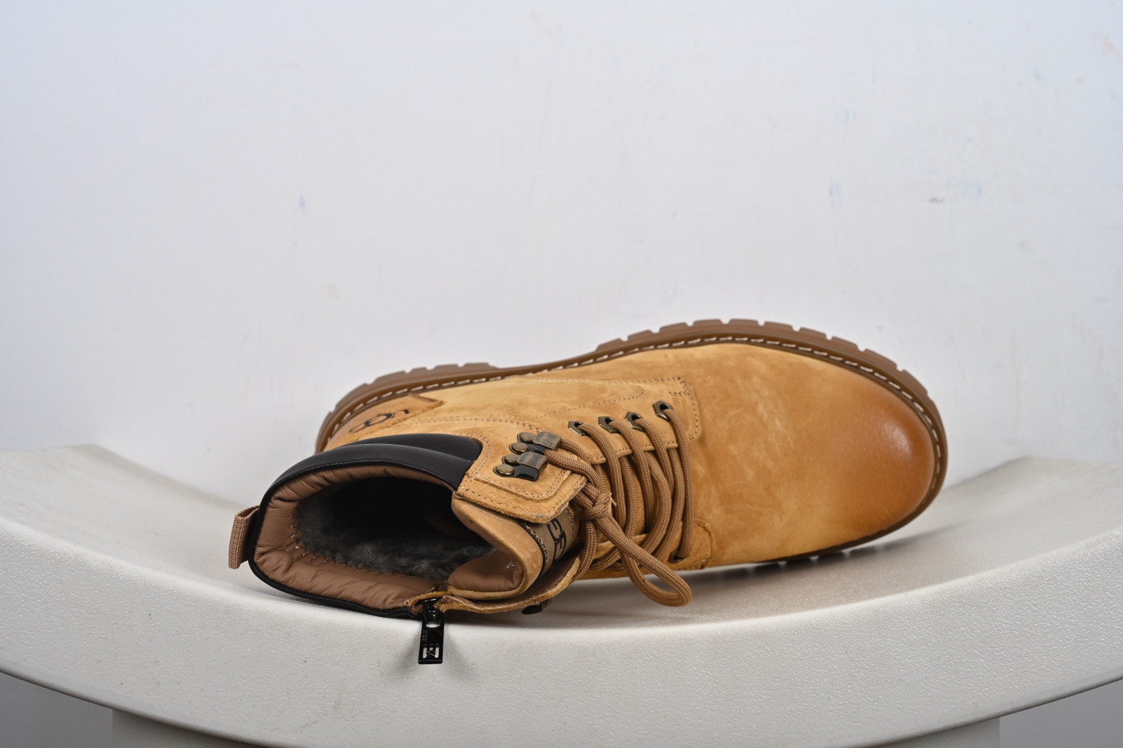 UGG Tasman Weather Hybrid 塔斯曼混合系列 2024秋冬新品中帮轻量休闲马丁靴 U5618M