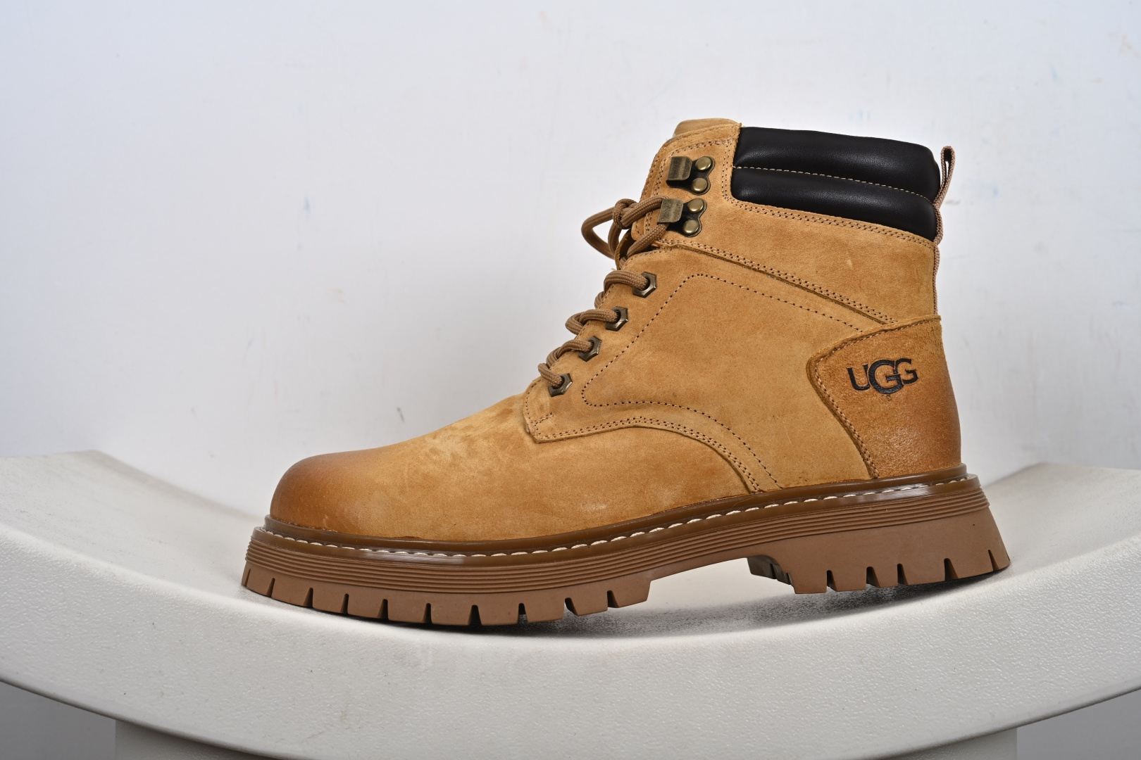 UGG Tasman Weather Hybrid 塔斯曼混合系列 2024秋冬新品中帮轻量休闲马丁靴 U5618M