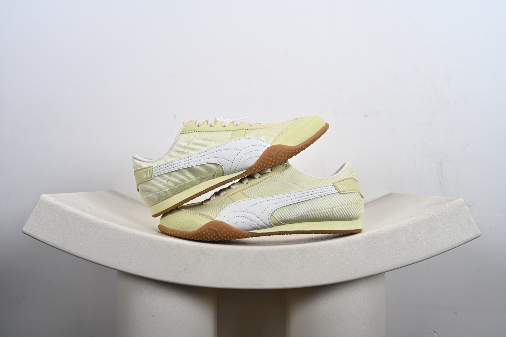 支持放店 TG版PUMA Bella V2 Leather 彪马 舒适 低帮生活休闲德训薄底鞋 货号: 406092 C8-E3