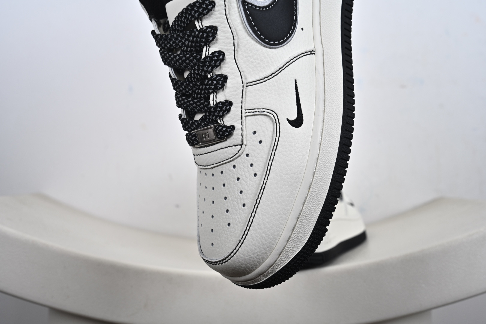 定制版Nike Air Force 1'07 Low 斯图西联名空军一号低帮休闲板鞋 CS5288-060