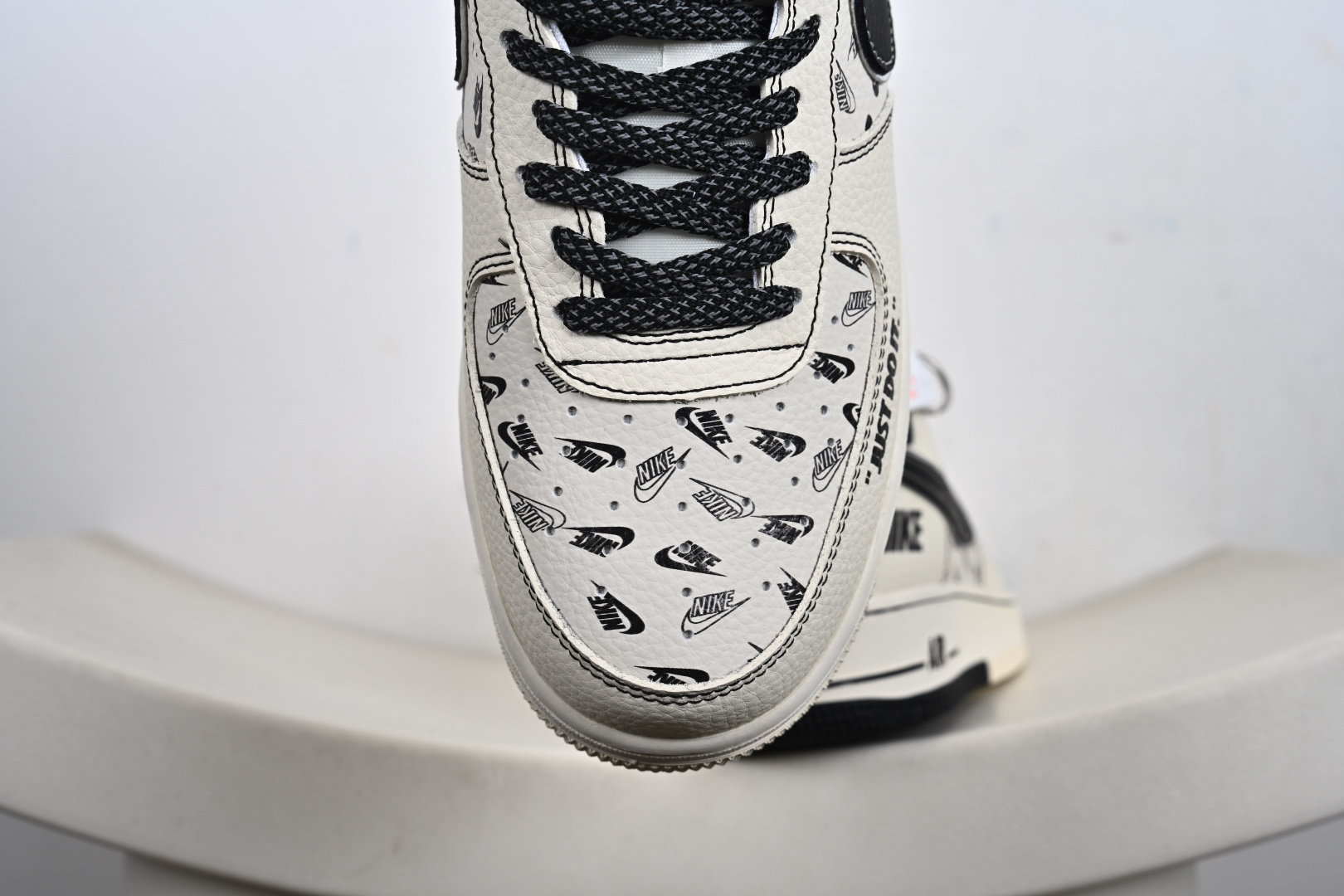 NIke Air Force 1 '07 Low 空军一号低帮 运动鞋 休闲鞋 DF0188-109