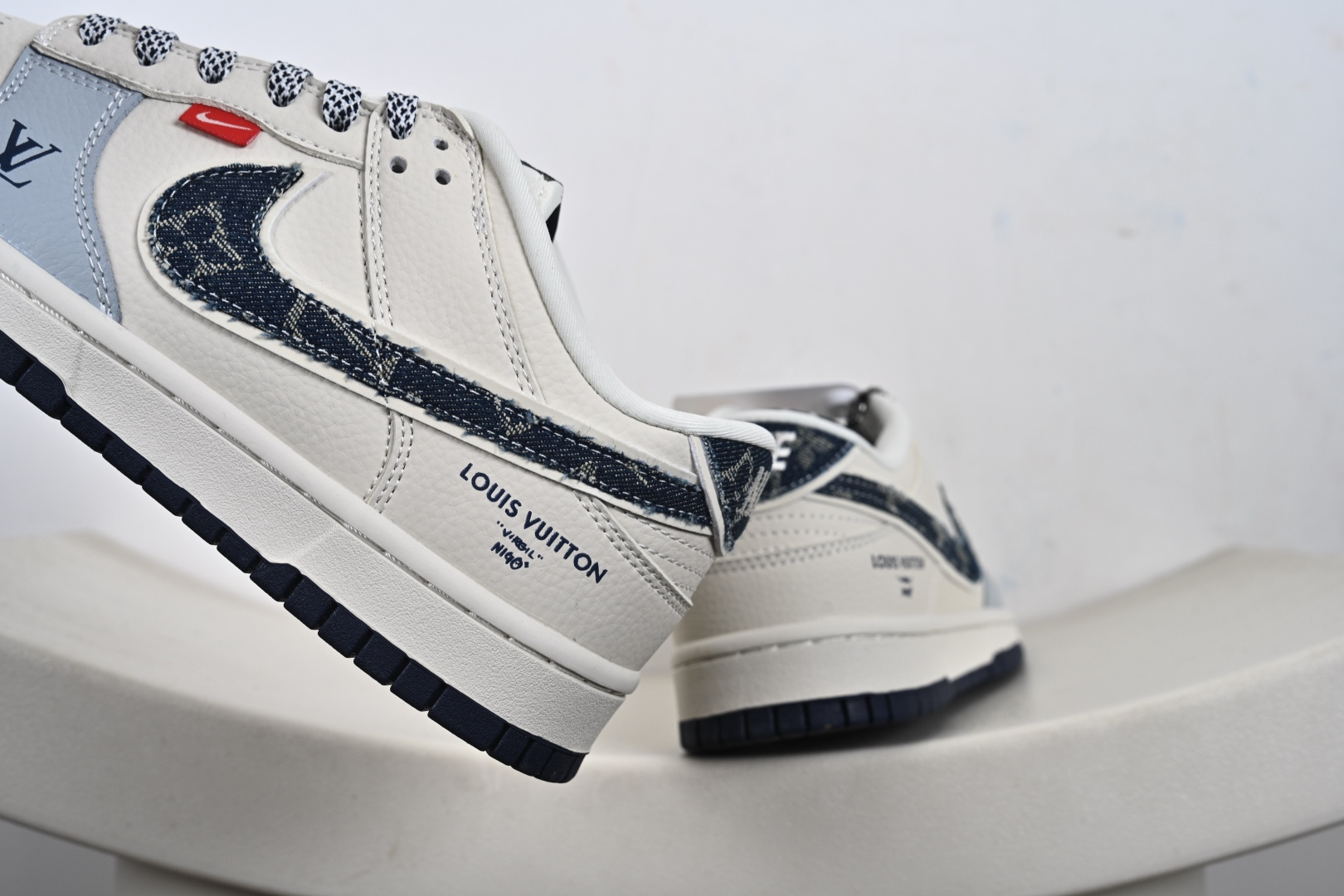 Nike SB Dunk Low“ LV联名—米灰蓝牛仔” 周年高端定制 低帮休闲板鞋 DN3168-001