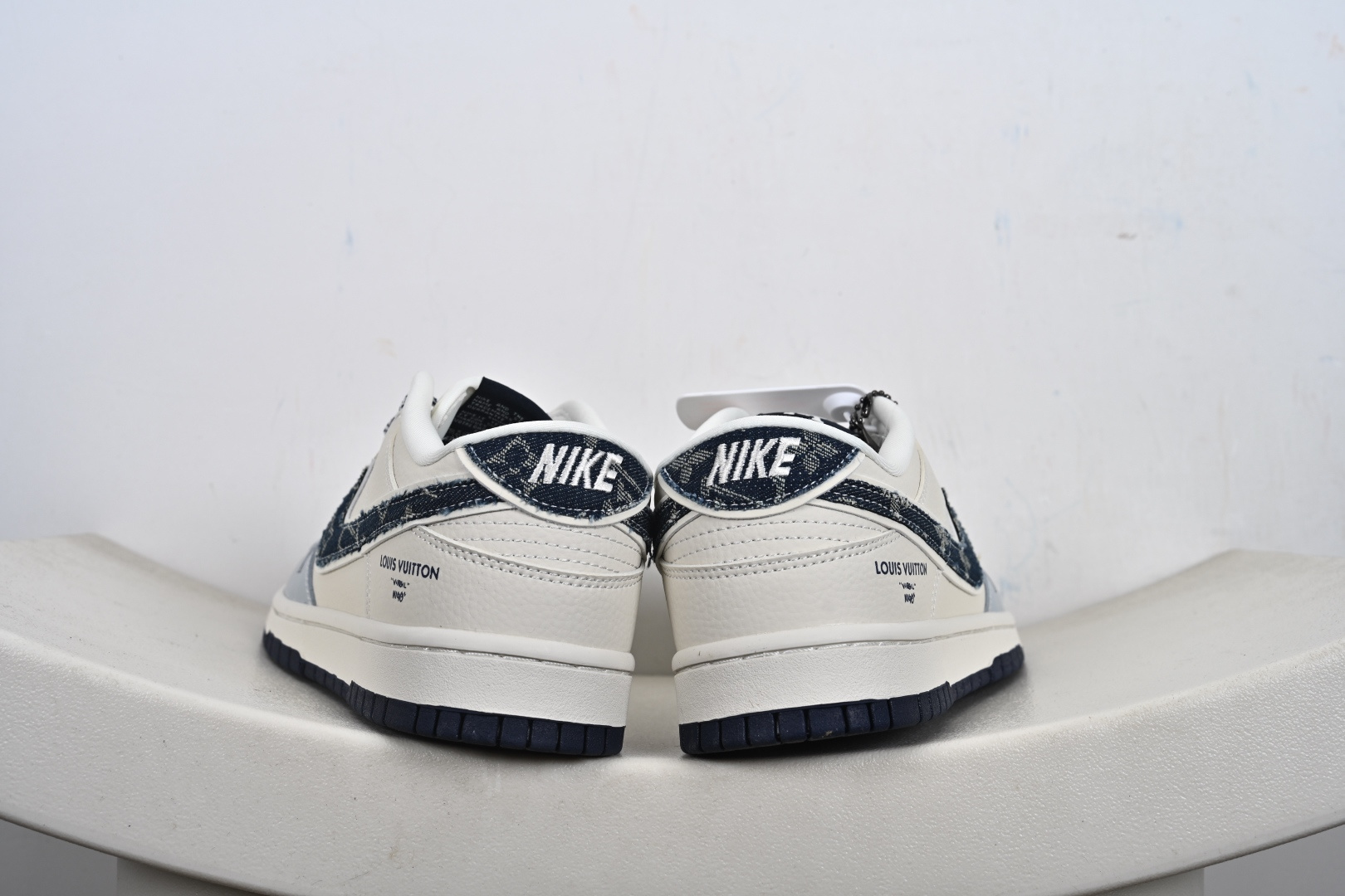 Nike SB Dunk Low“ LV联名—米灰蓝牛仔” 周年高端定制 低帮休闲板鞋 DN3168-001