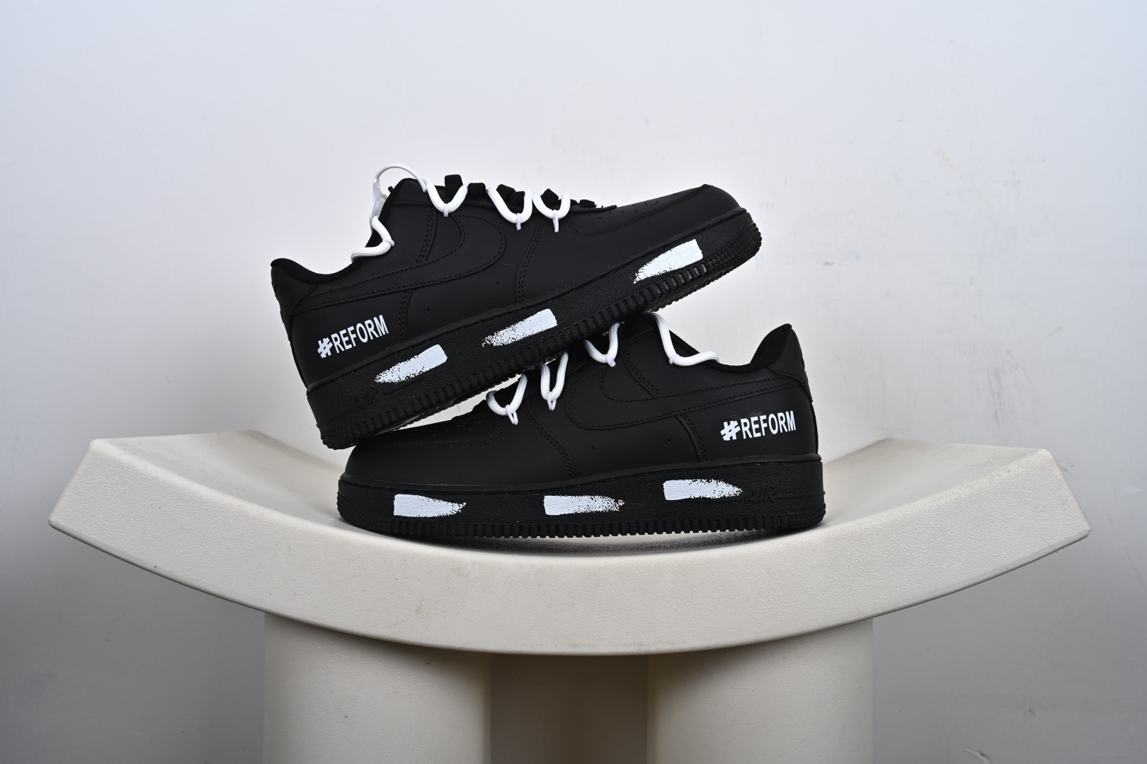 定制版NIke Air Force 1 ’07 Low 空军一号低帮 运动鞋 休闲鞋 DB2024-010