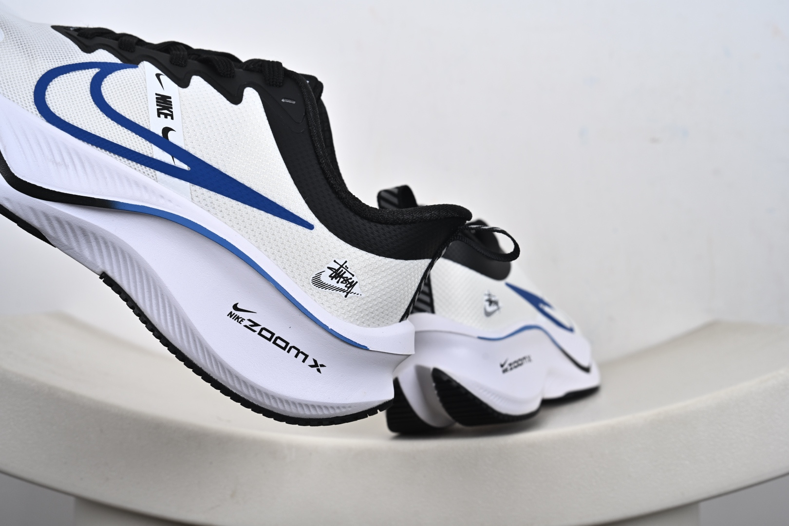 Nike ZOOM Plus LV联名 飞马跑步鞋 CK4318-159