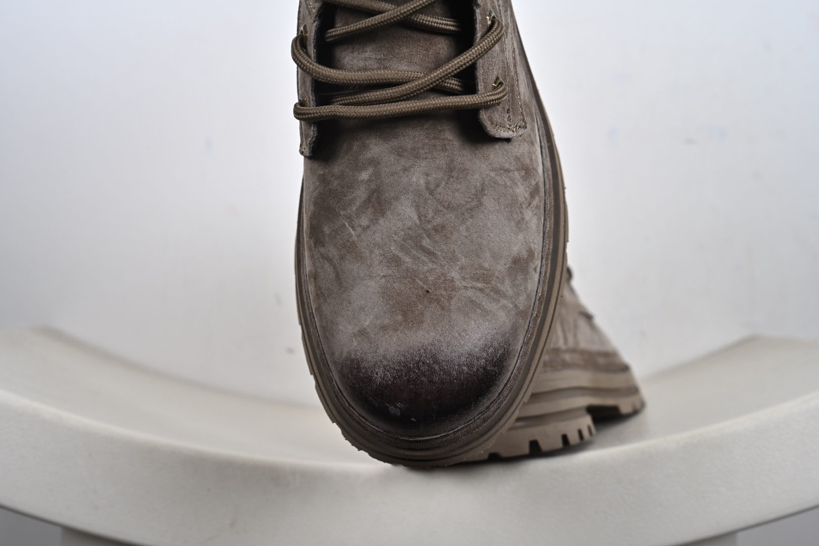 280 Ecco 爱步适酷系列工装真皮防滑厚底大黄靴 638908