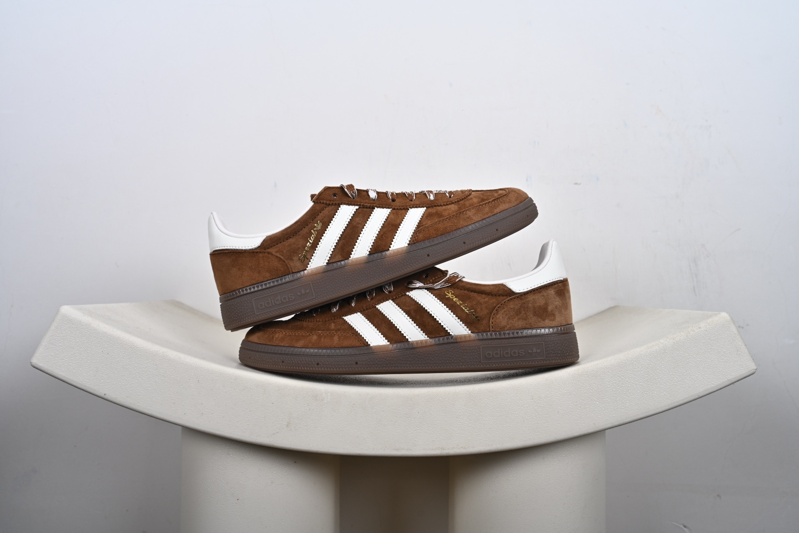 Adidas Handball Spezial KI5938 阿迪达斯经典款复古休闲板鞋 Adidas Handball Spezial KI5938 阿迪达斯经典款复古休闲板鞋