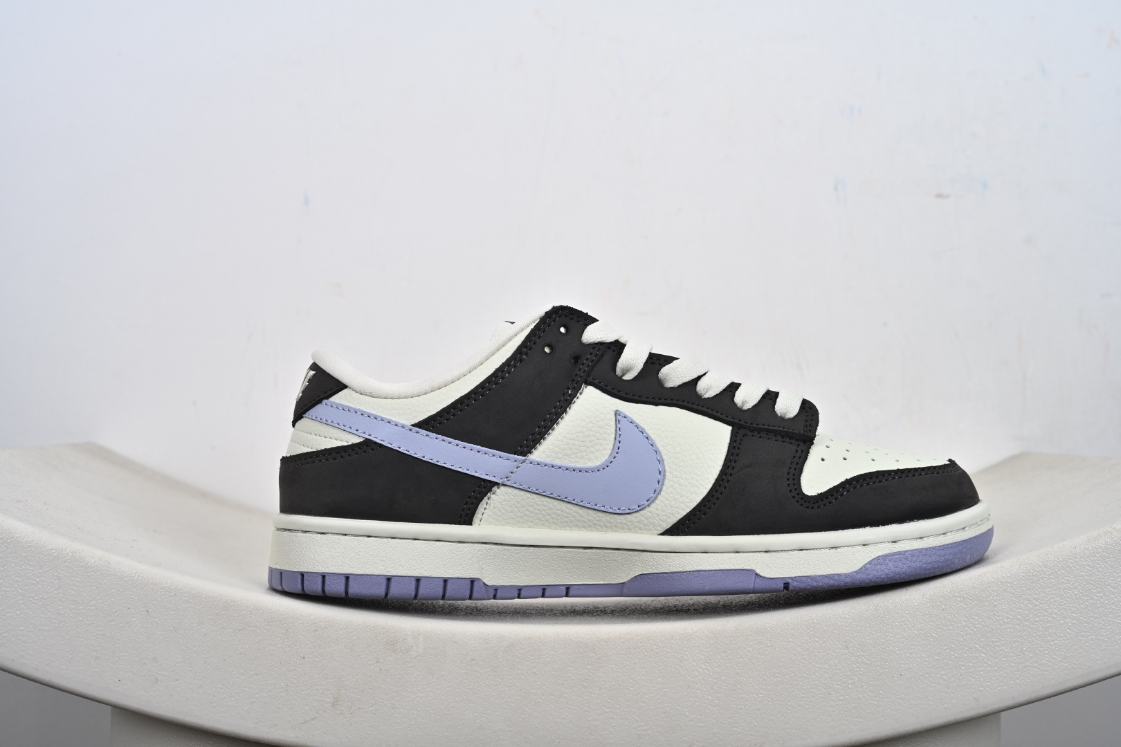 定制版Nike SB Dunk Low“——白紫灰” 高端定制 低帮休闲板鞋 YF9511-922